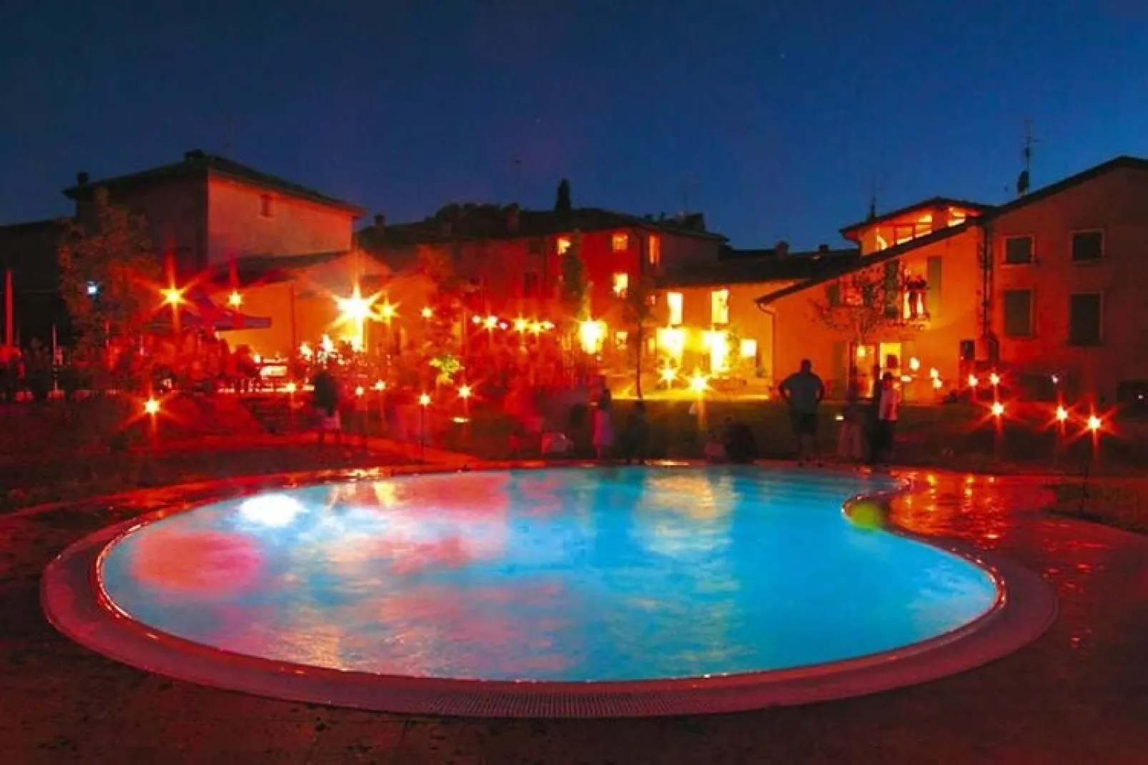 Residence La Casa del Nonno, Monzambano-trilo 5 pax-Zwembad