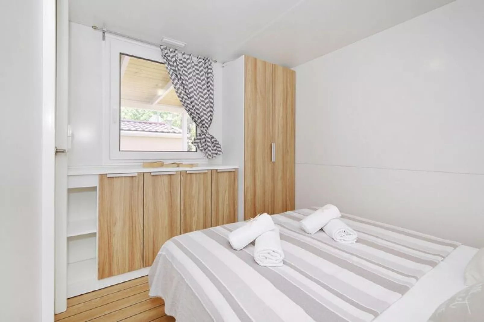 Mobile Homes in Camping Park Soline - Biograd - Type Premium Family-Slaapkamer