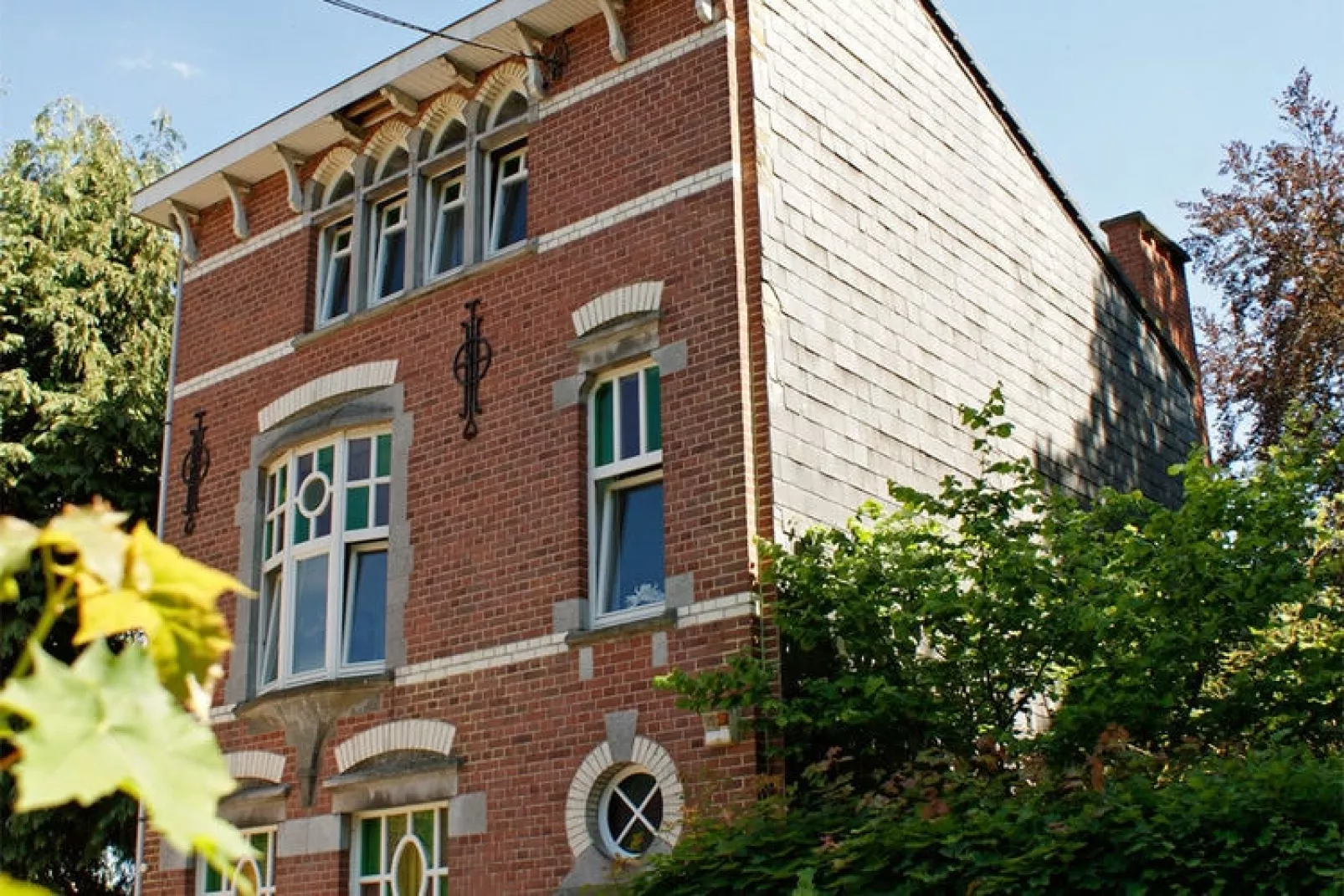 Villa Louise-Buitenkant zomer