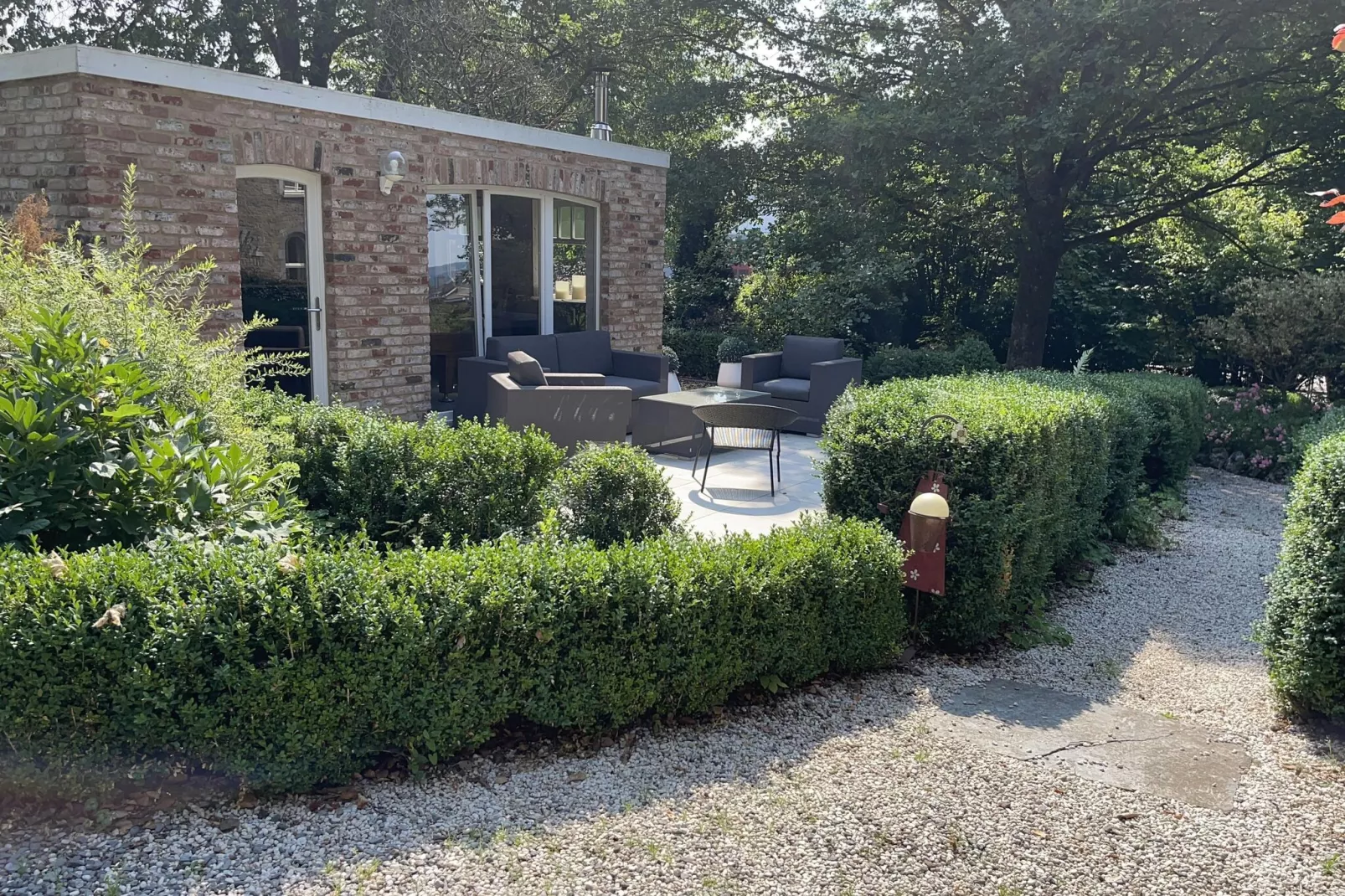 Villa Louise-Buitenkant zomer