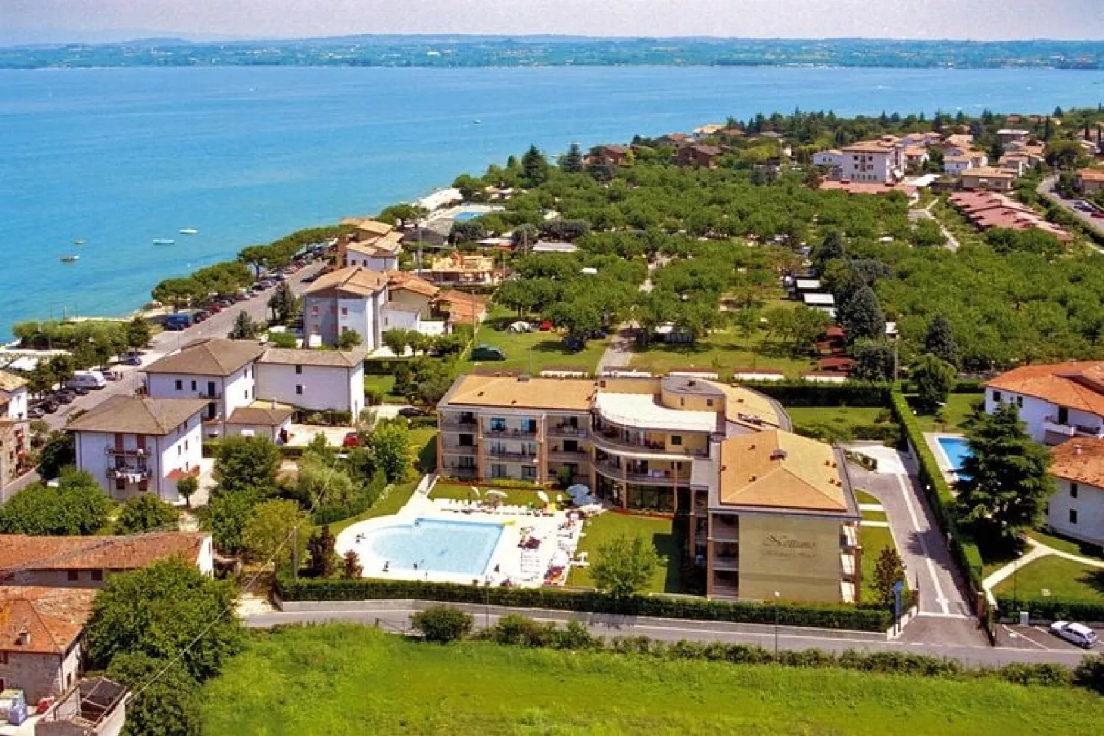 Residence Nettuno, Peschiera-bilo-Waterzicht