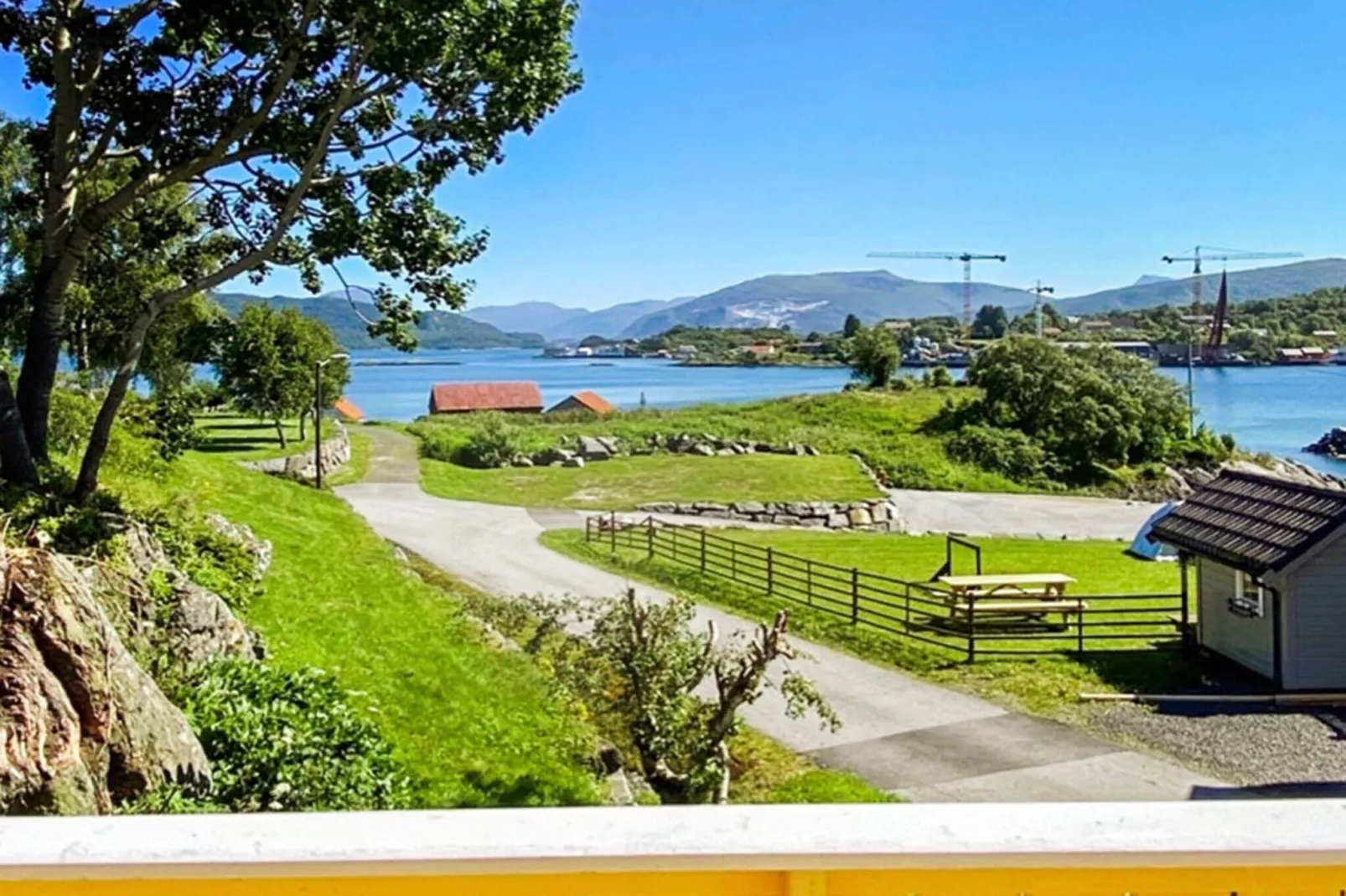 11 persoons vakantie huis in VEVANG-By Traum-Waterzicht