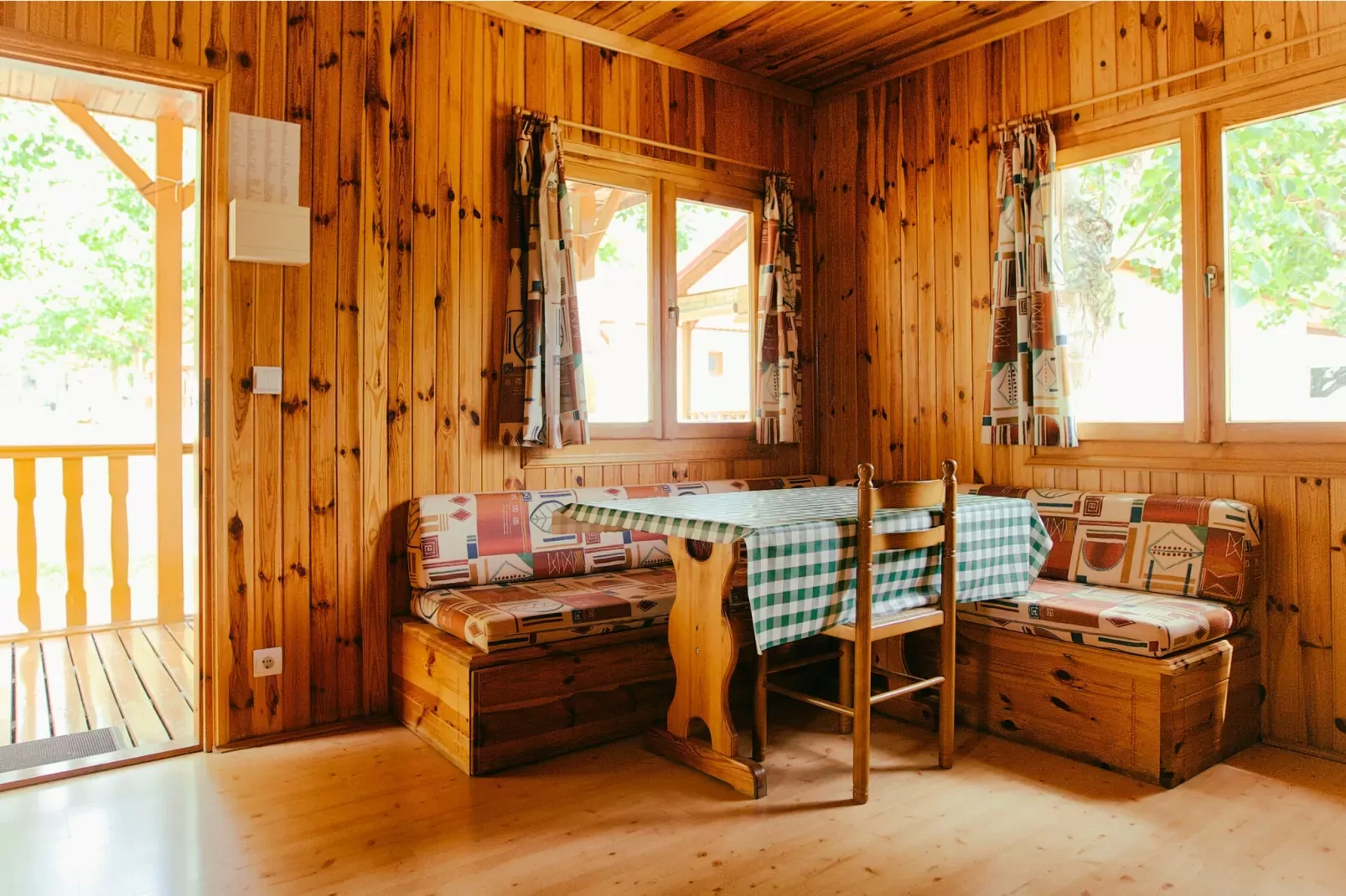Vakantiepark Isábena 6-Woonkamer