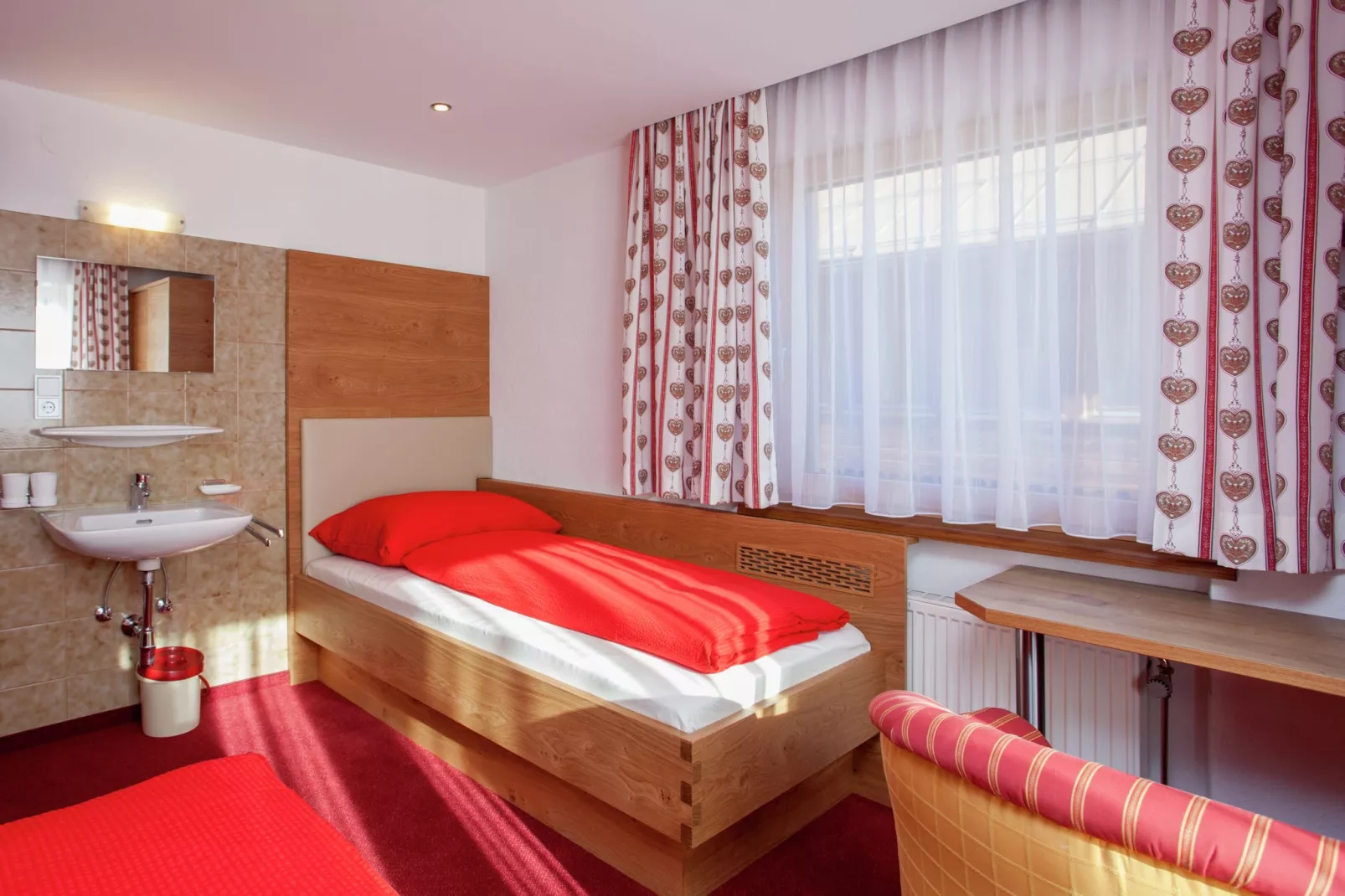 Hohspitz an der Piste-Slaapkamer