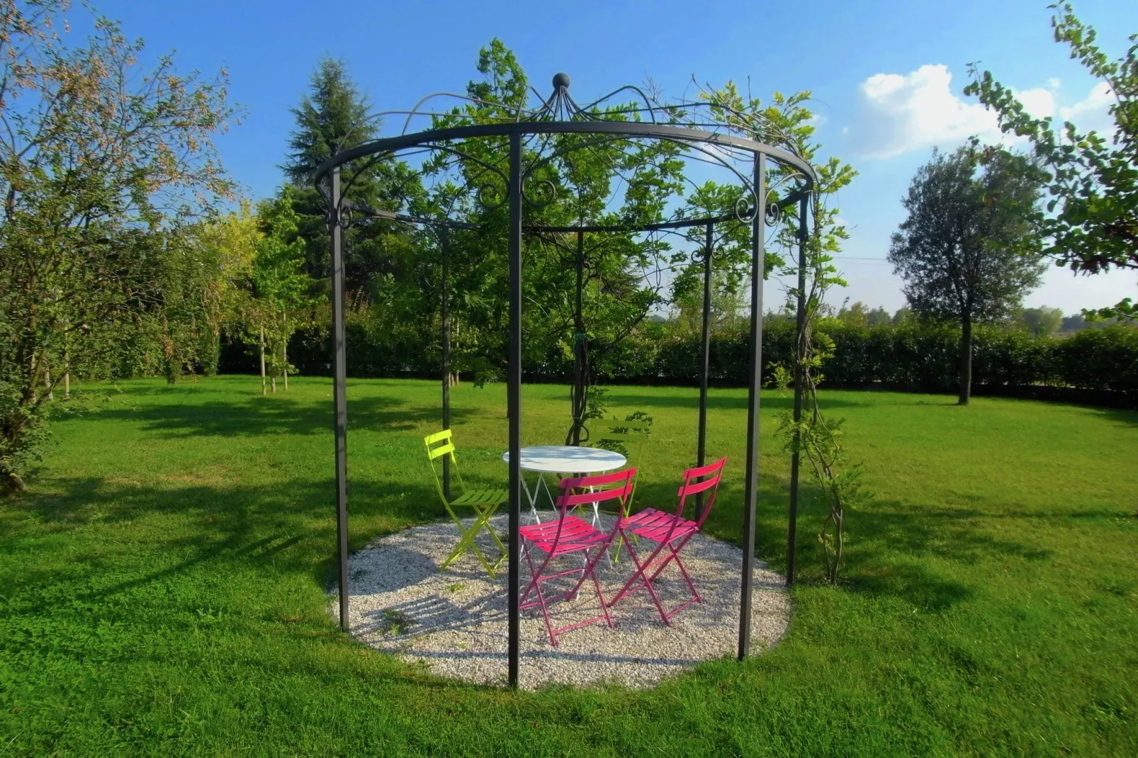 Casina la Graziosa-Tuinen zomer