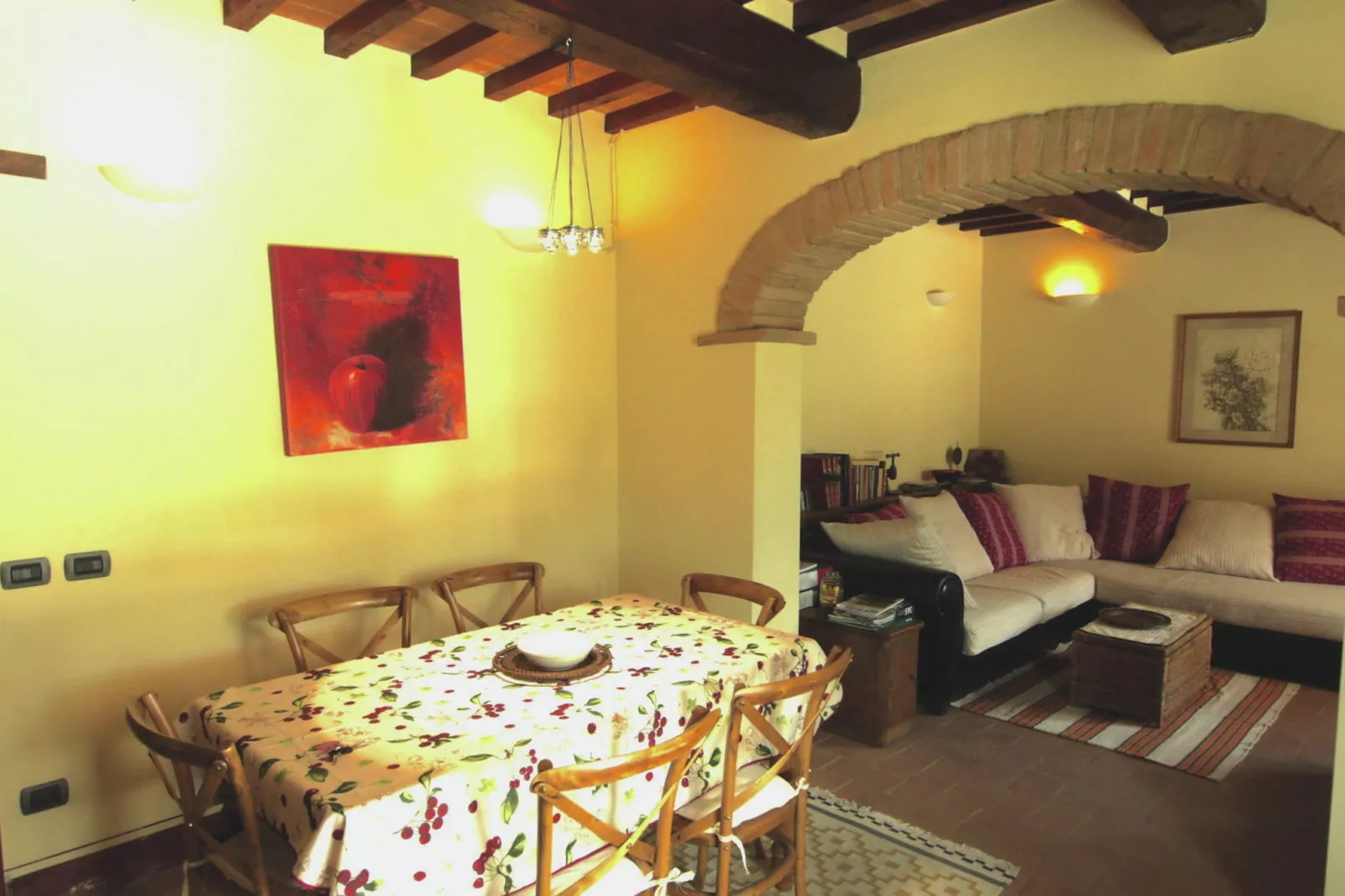 Casina la Graziosa-Eetkamer