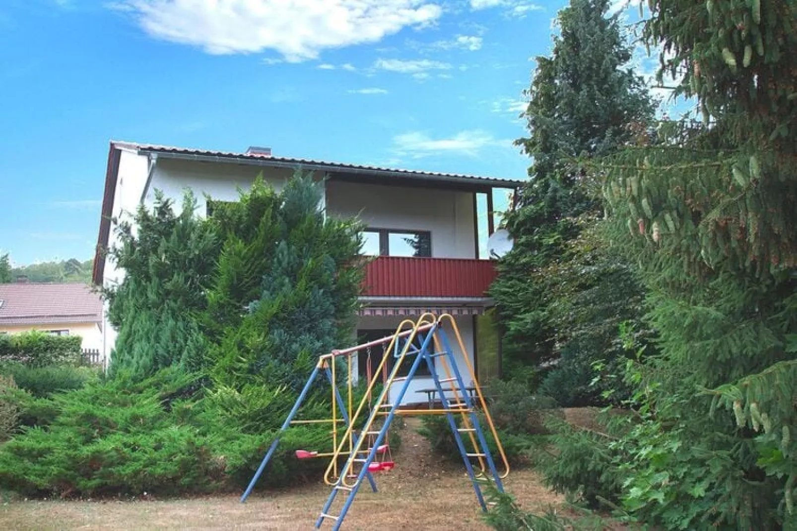Ferienhaus 120 qm-Buitenkant zomer