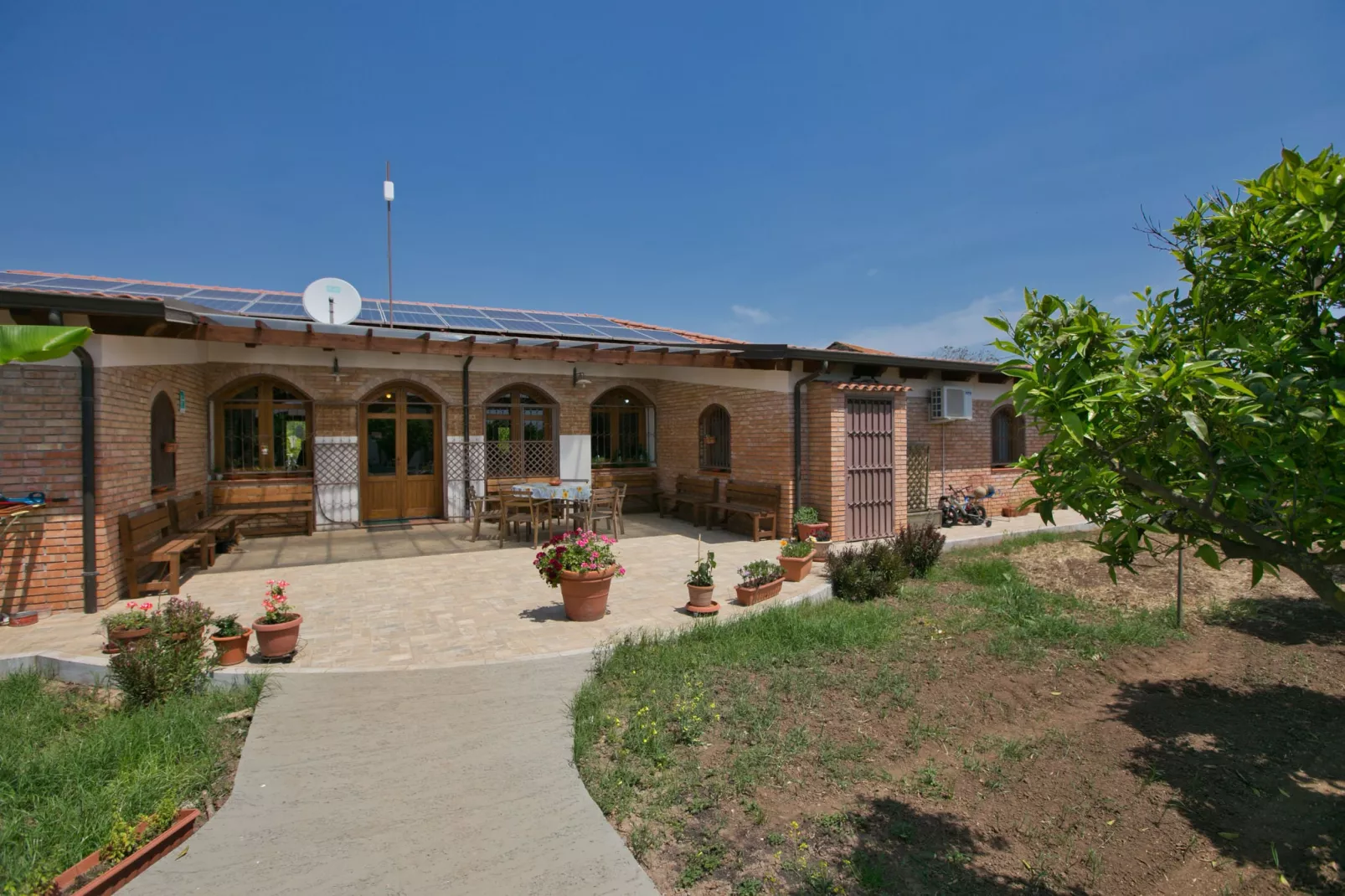 Casale tra gli Agrumi-Buitenkant zomer
