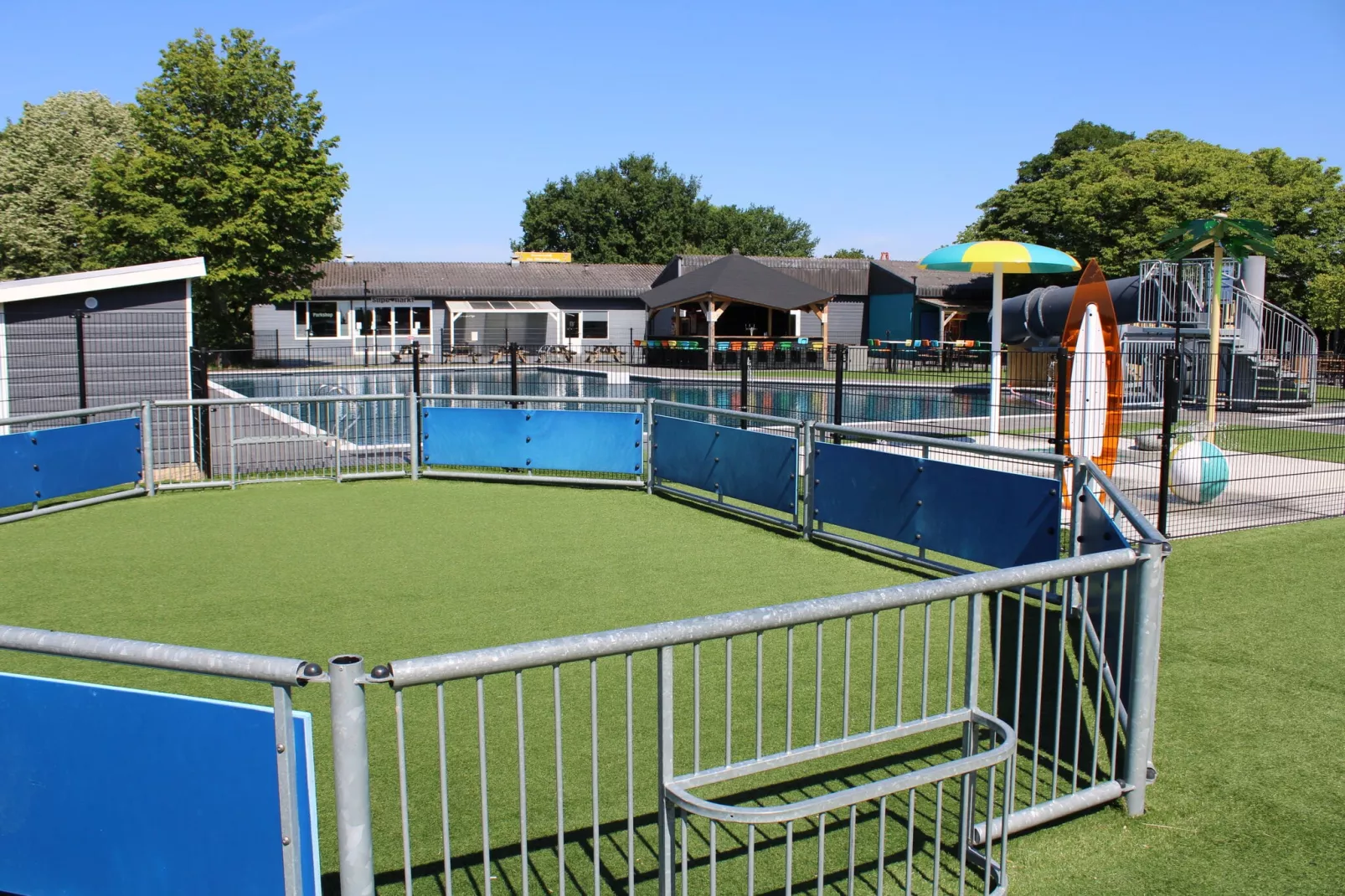 Recreatiepark Rhederlaagse Meren 14-Parkfaciliteiten