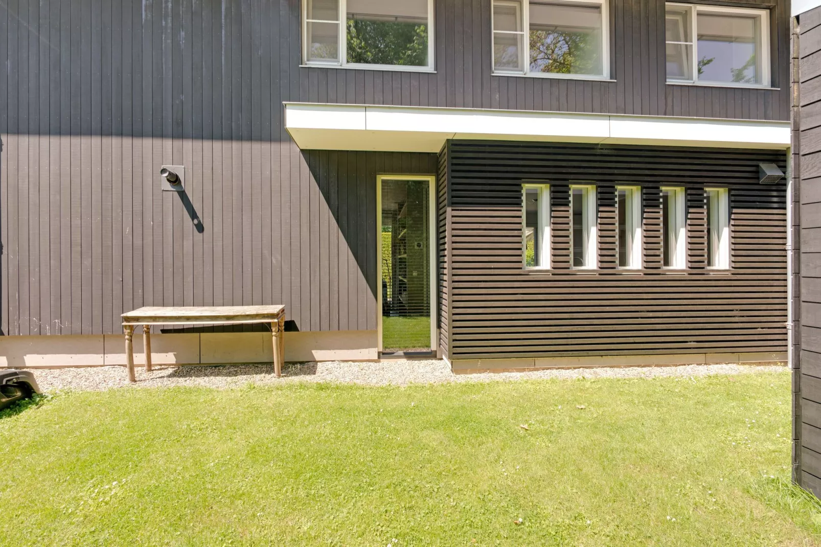 Stijlvol familiehuis in Grou-Buitenkant zomer