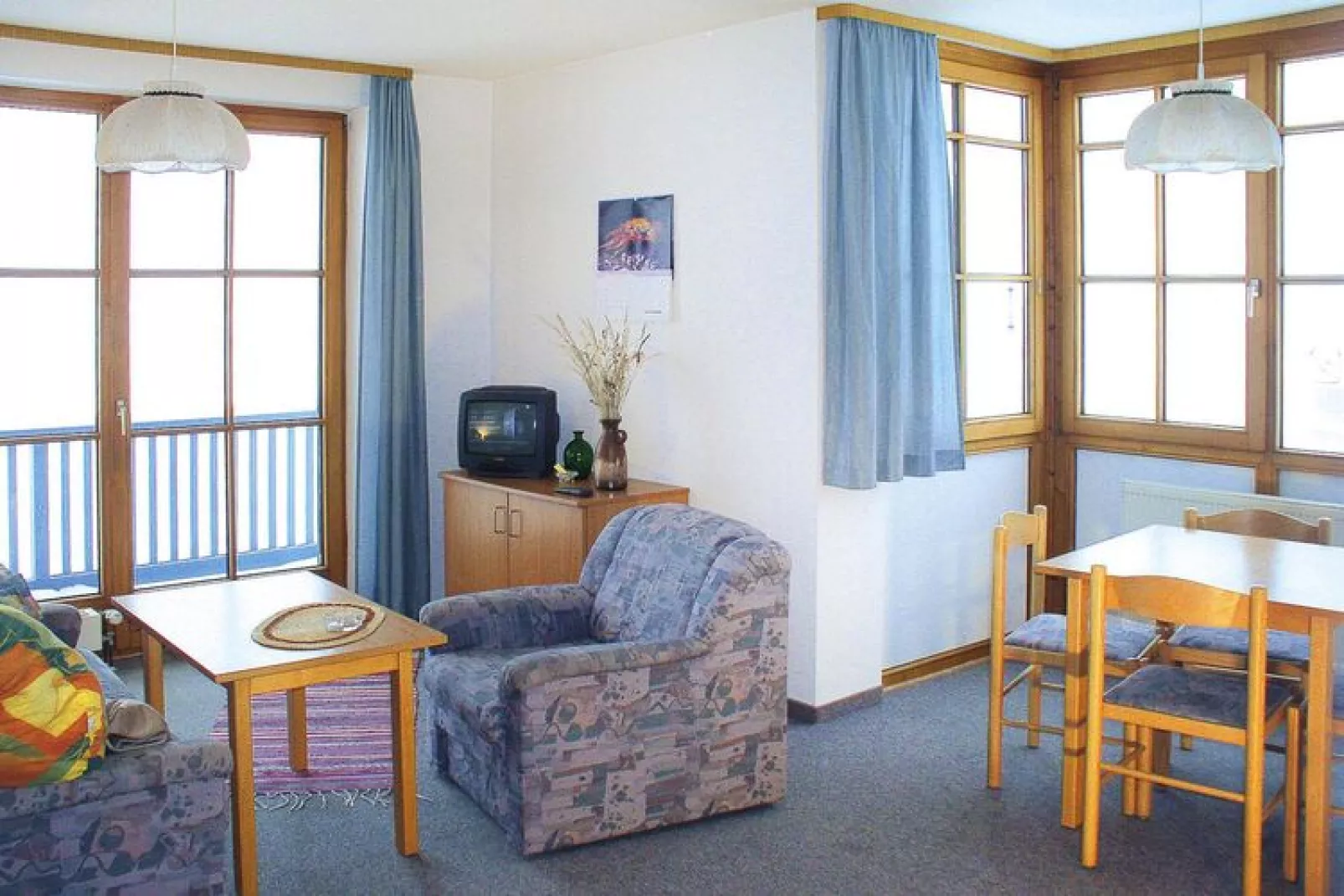 Apartments home Sonnenwald, Langfurth-1-Raum-App., 30-36 qm, Typ B-Woonkamer