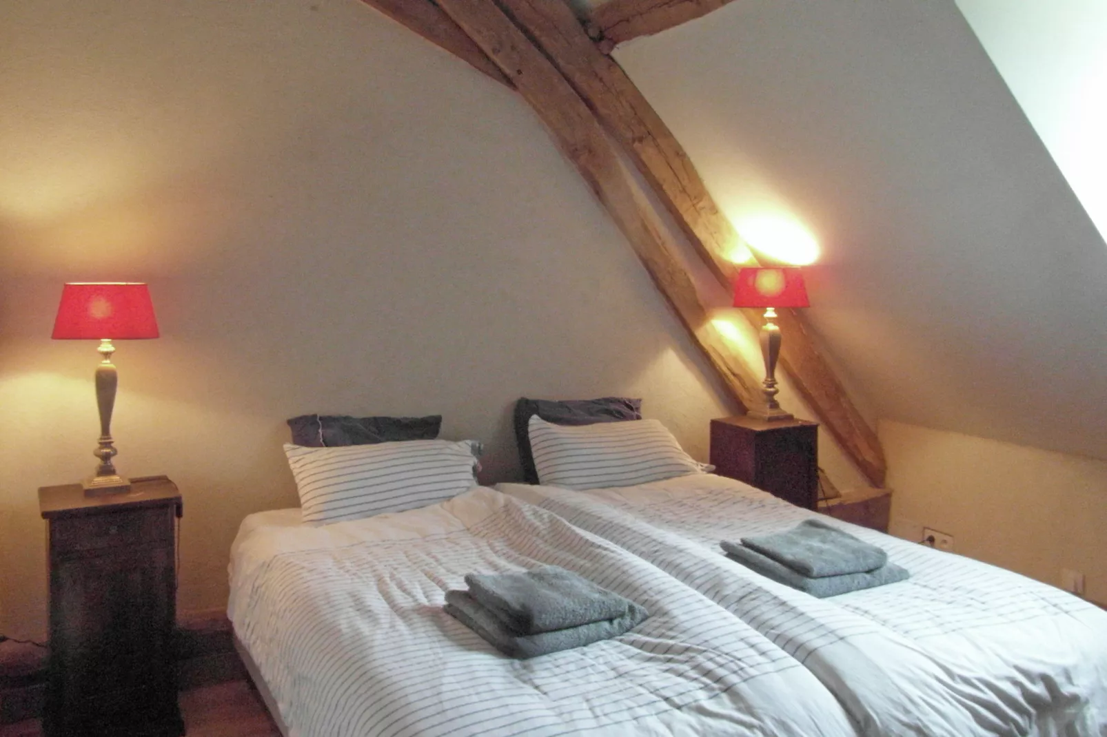 Un château en bordure de rivière-Slaapkamer