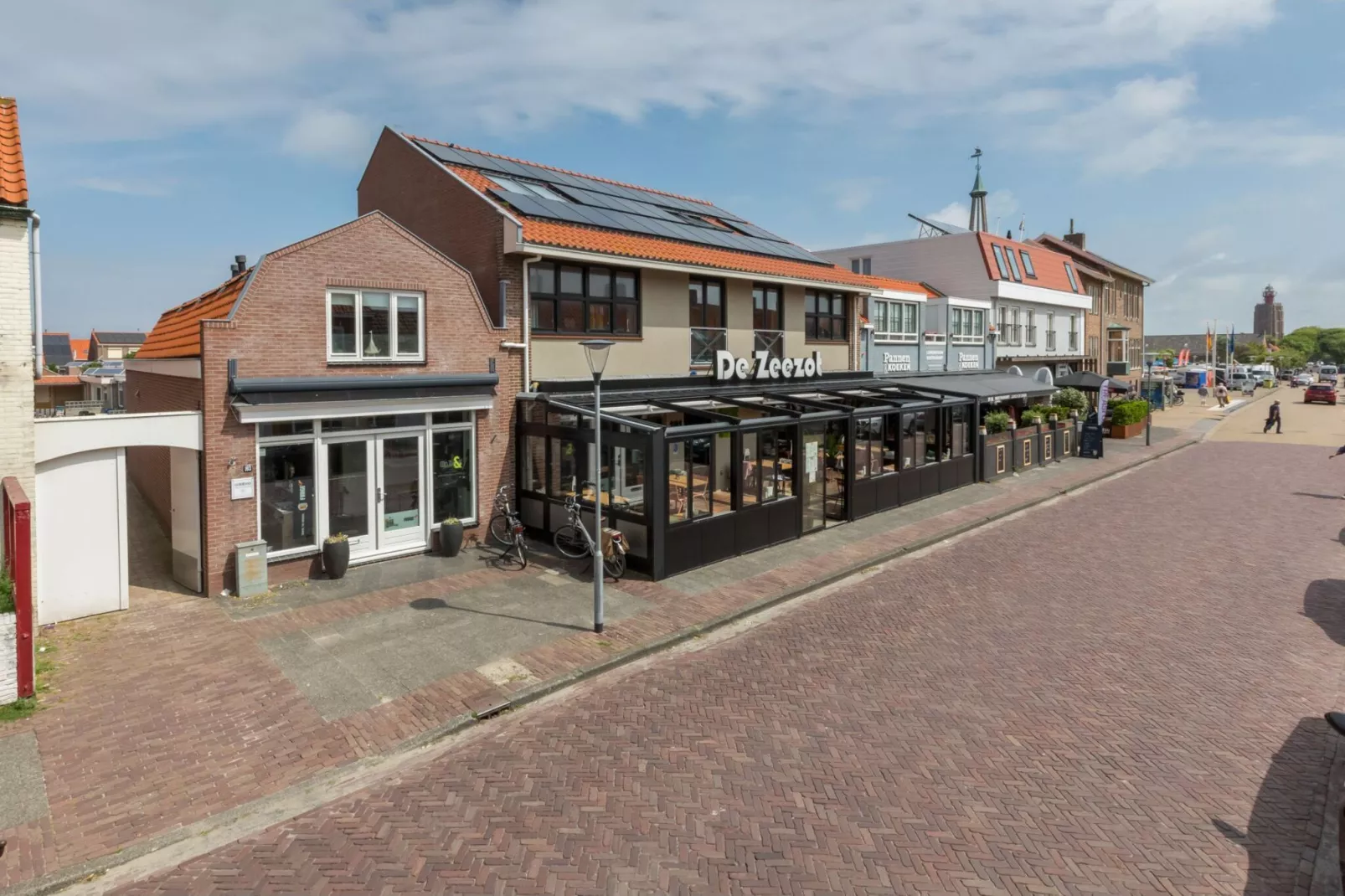 Zuidstraat 103-Buitenkant zomer