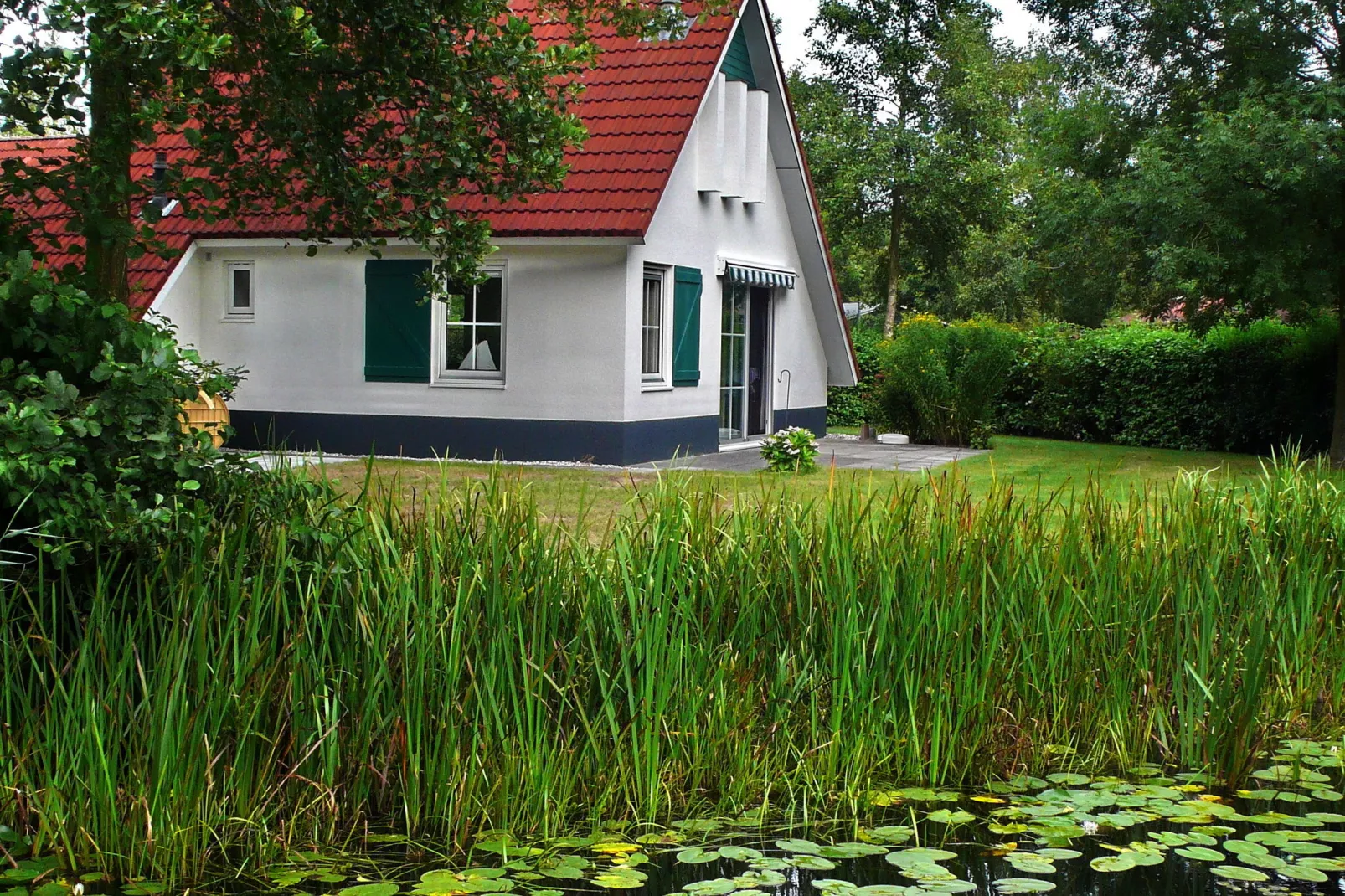 Landgoed Eysinga State 2-Buitenkant zomer