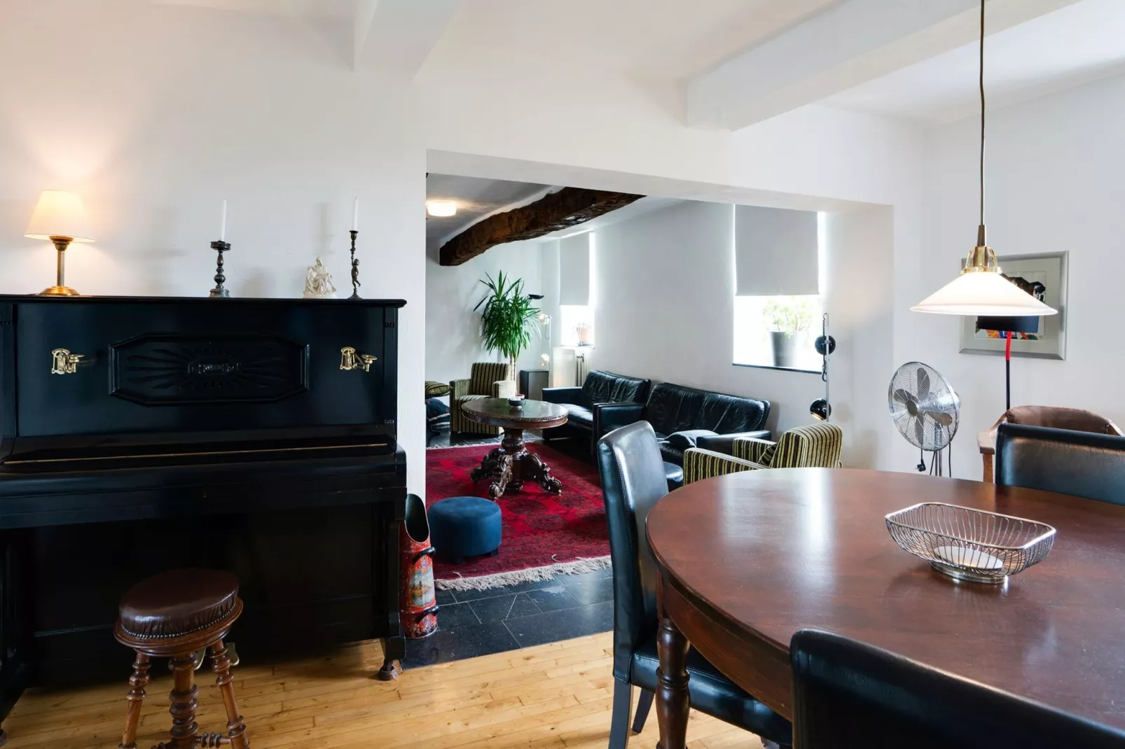 Buitenhuis De Graef-Eetkamer