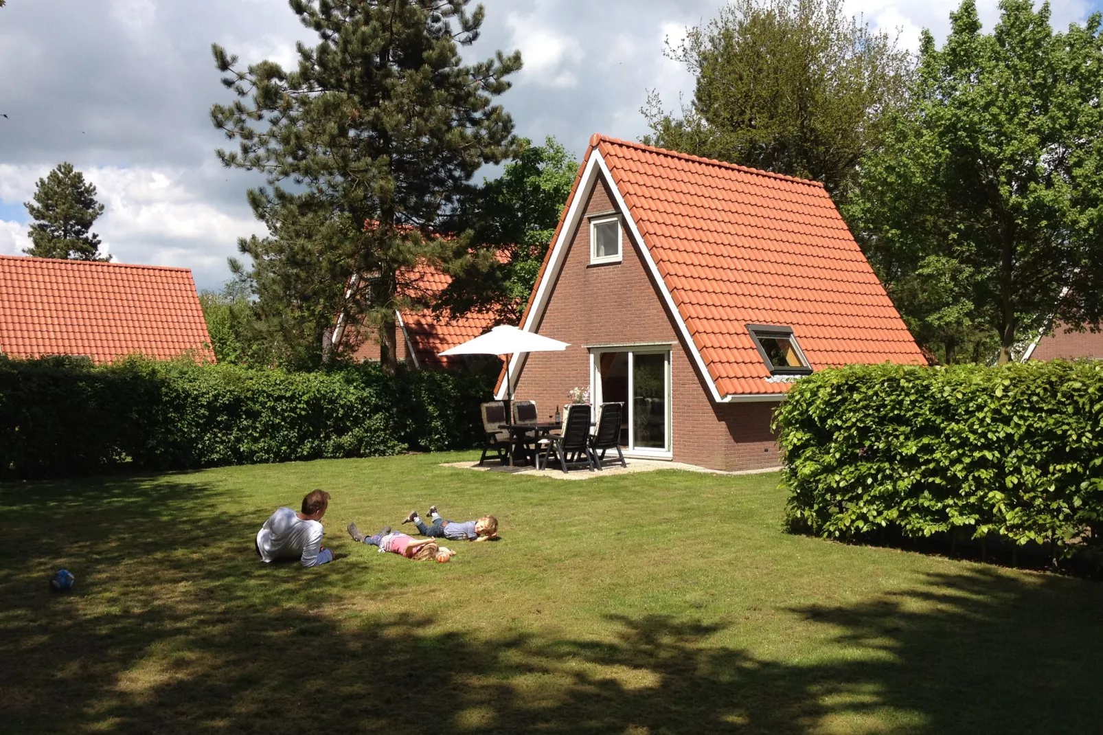 Landgoed Eysinga State 4-Buitenkant zomer