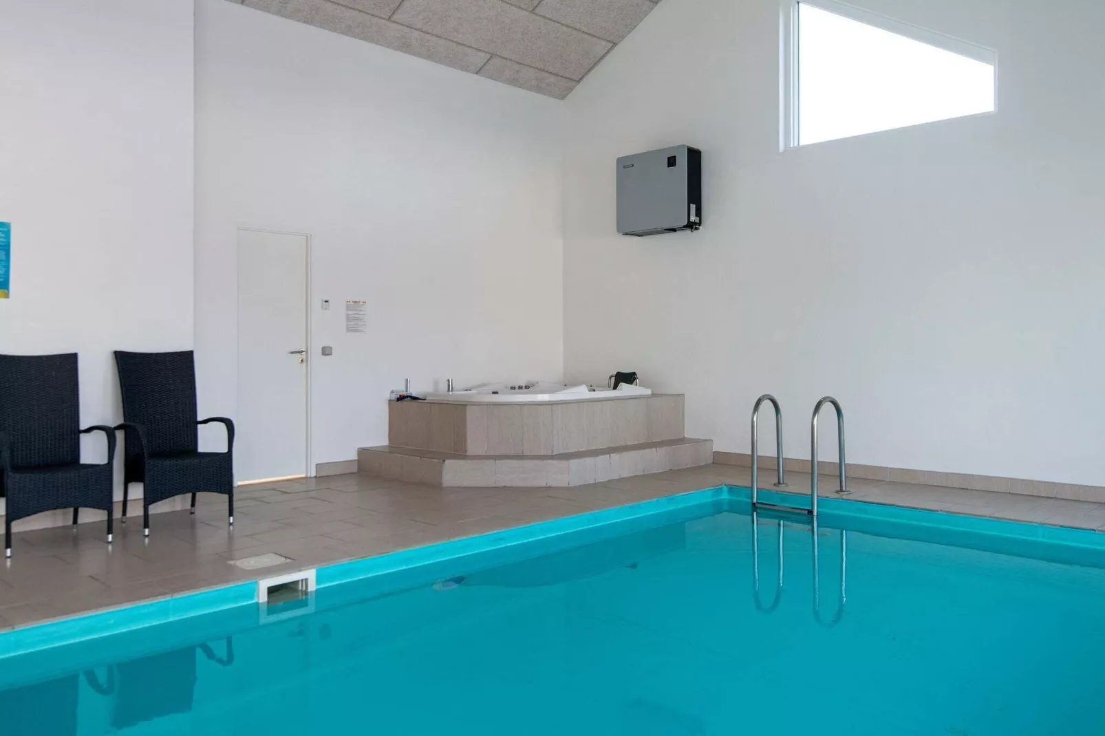10 persoons vakantie huis in Grenaa-By Traum-Zwembad