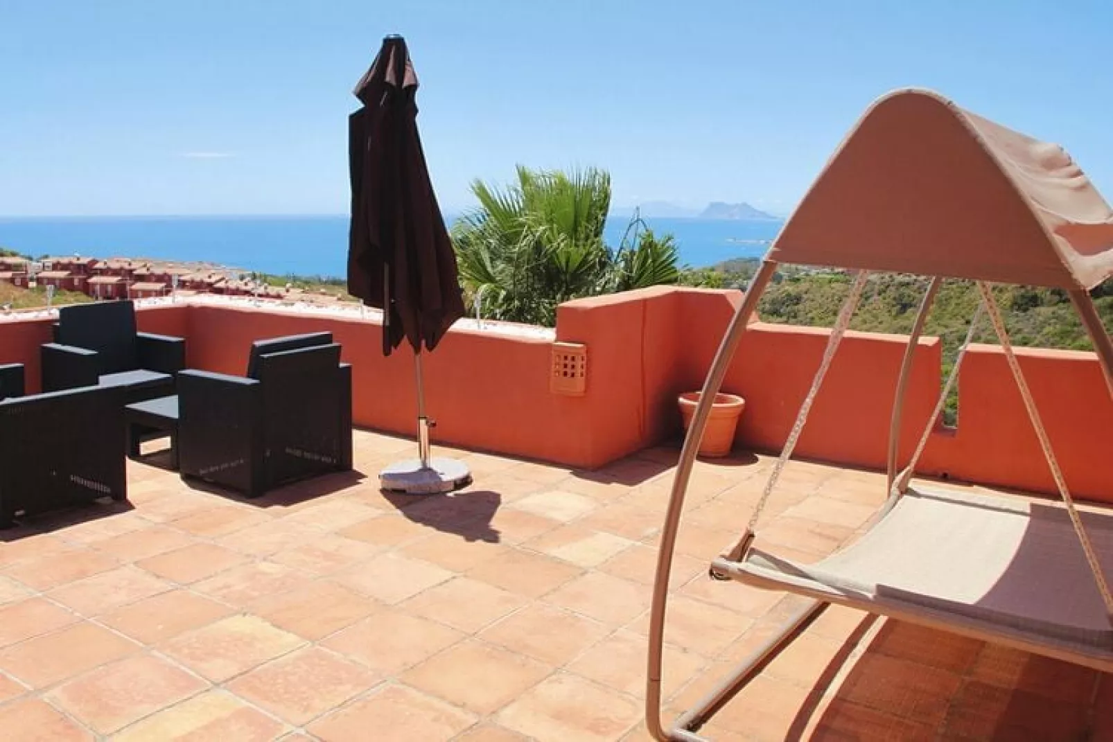 Magna Manilva / max 2 Personen-Terras