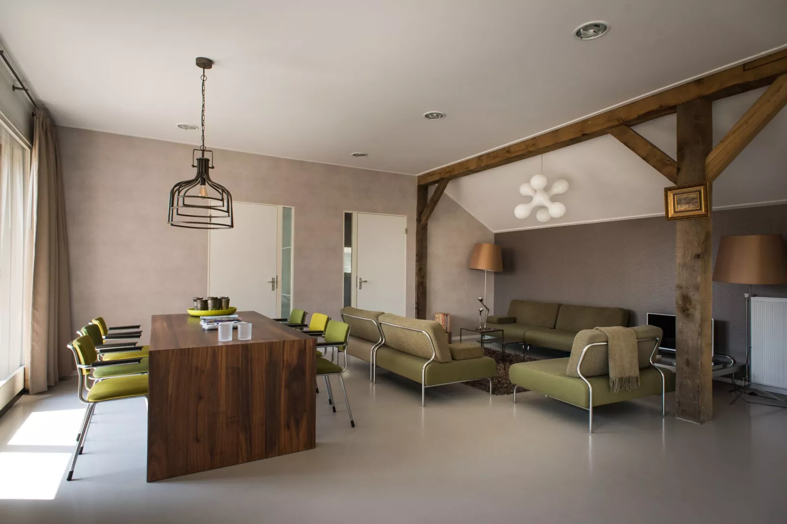 Design Farmers Barn Twente met Hottub-Woonkamer