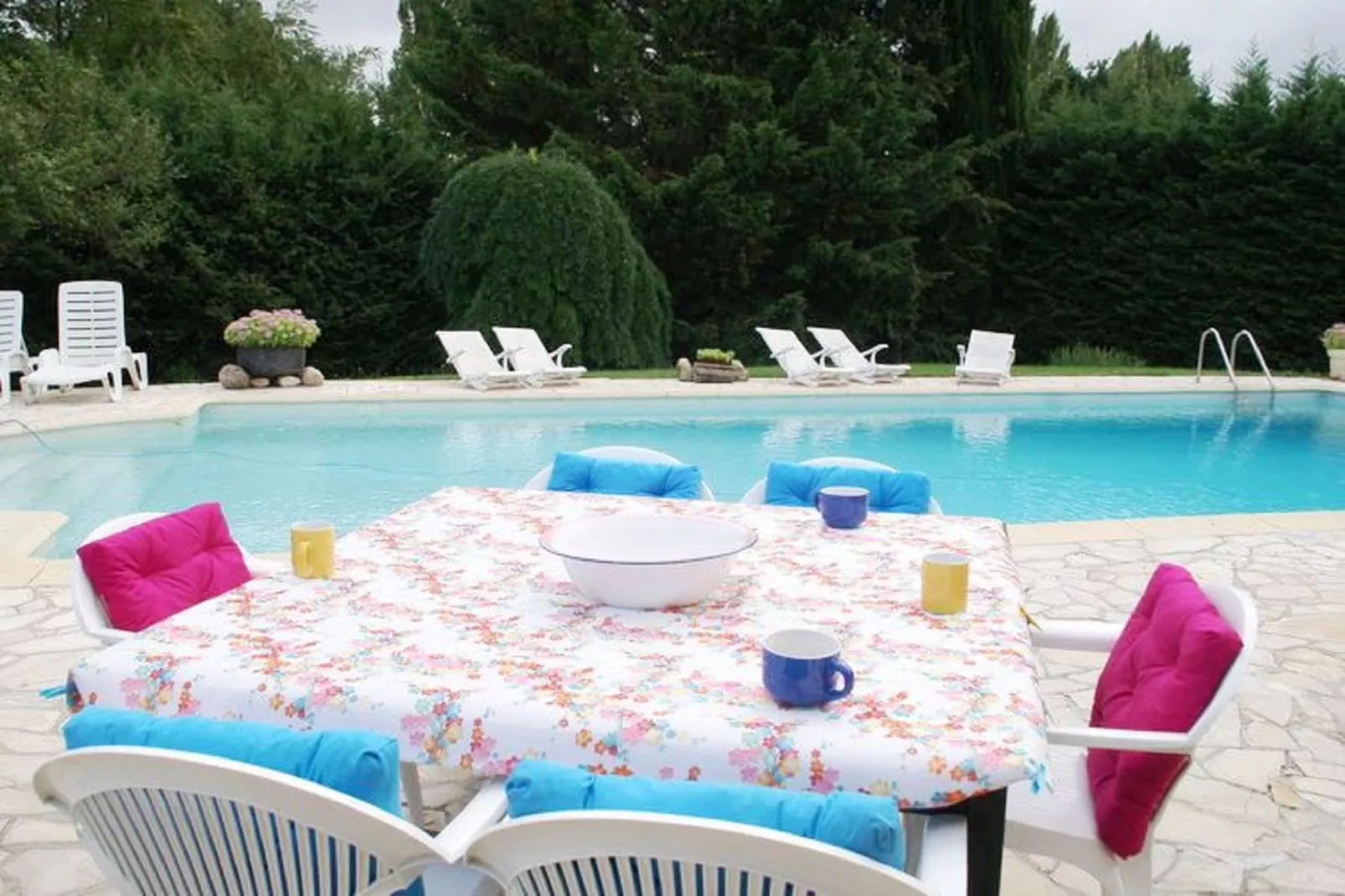 Maison de vacances - ALIXAN-Terrasbalkon