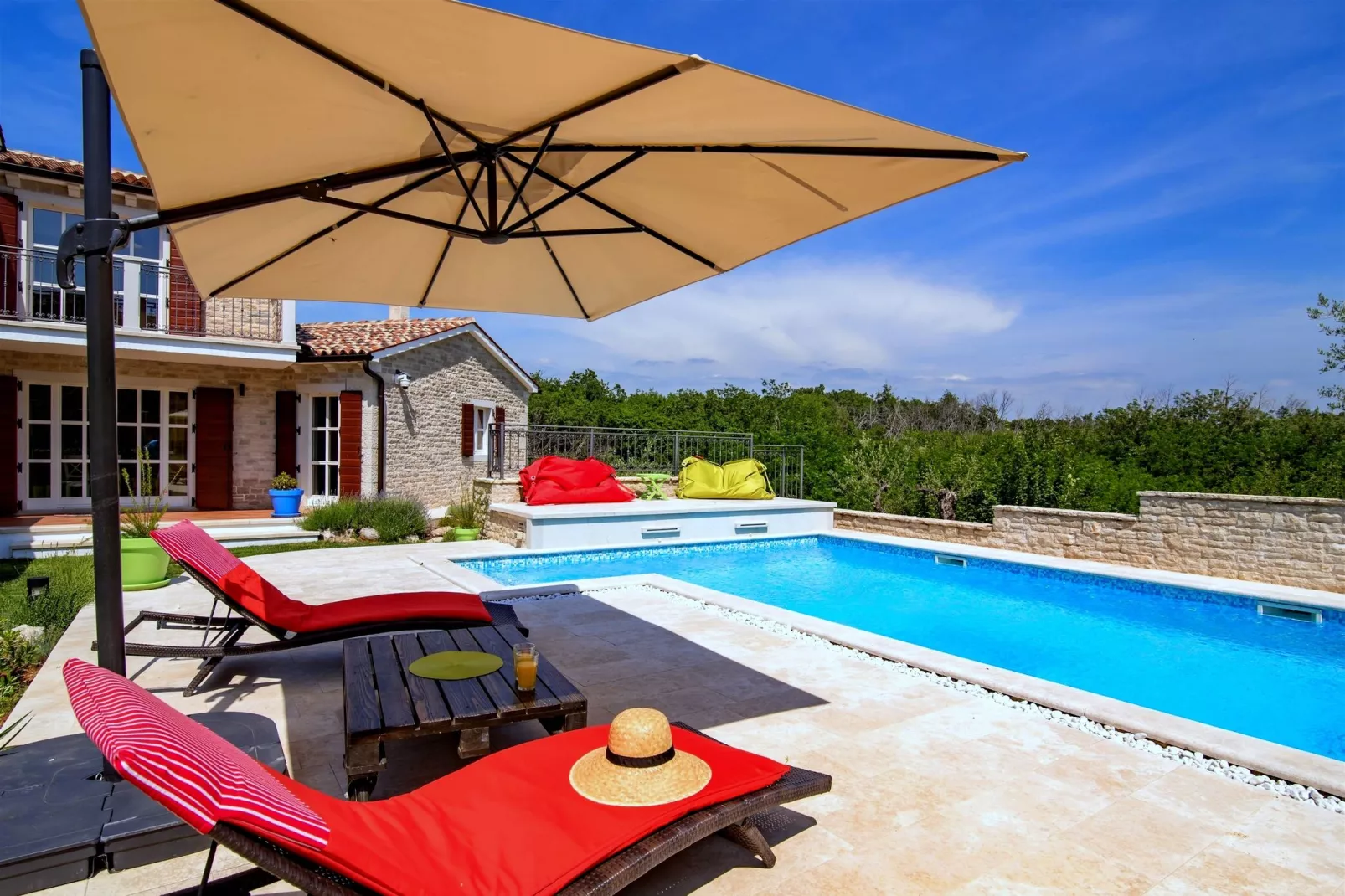 Villa Artien-Zwembad