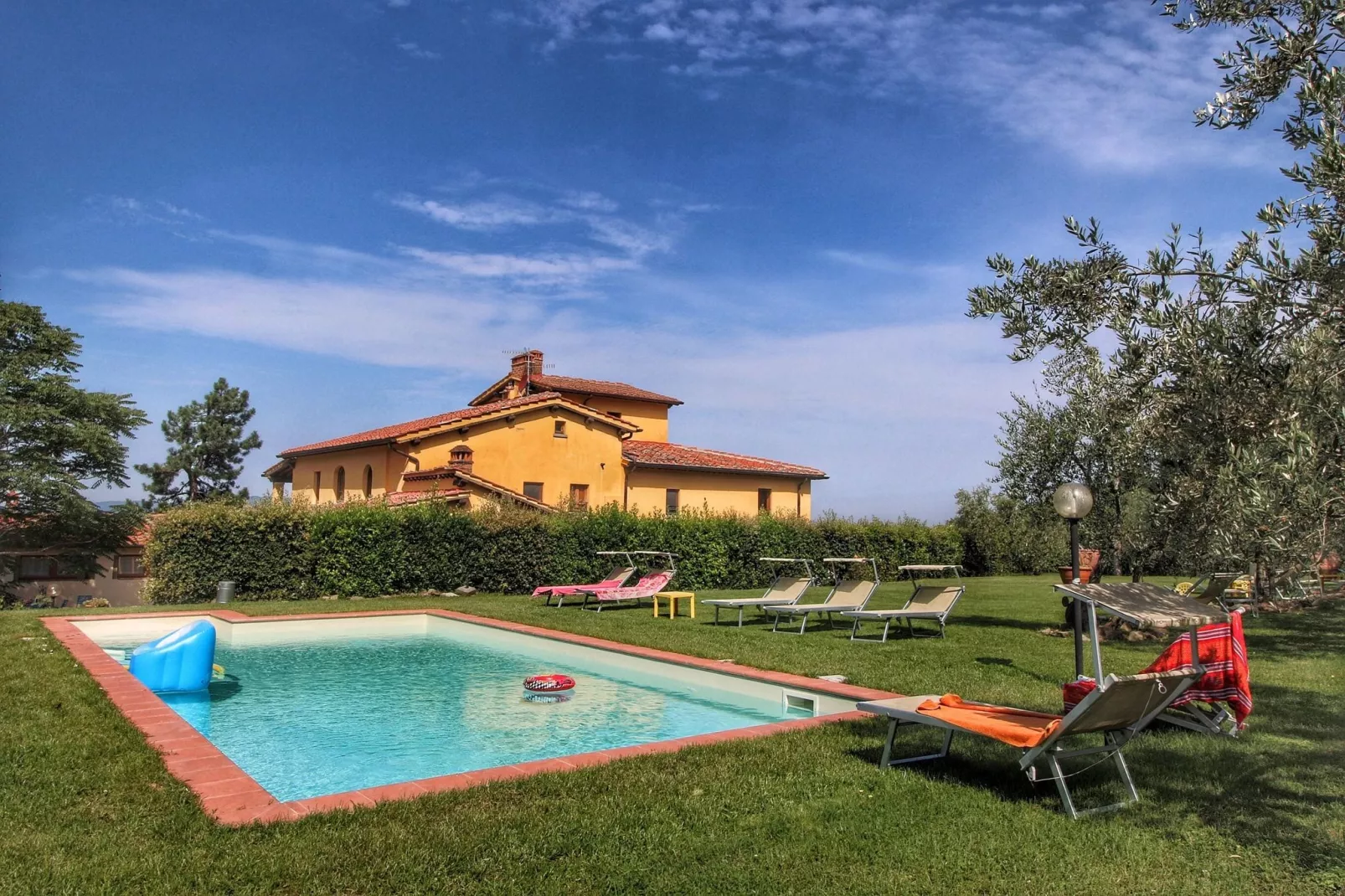 Podere Pulicciano Scaletta-Buitenkant zomer