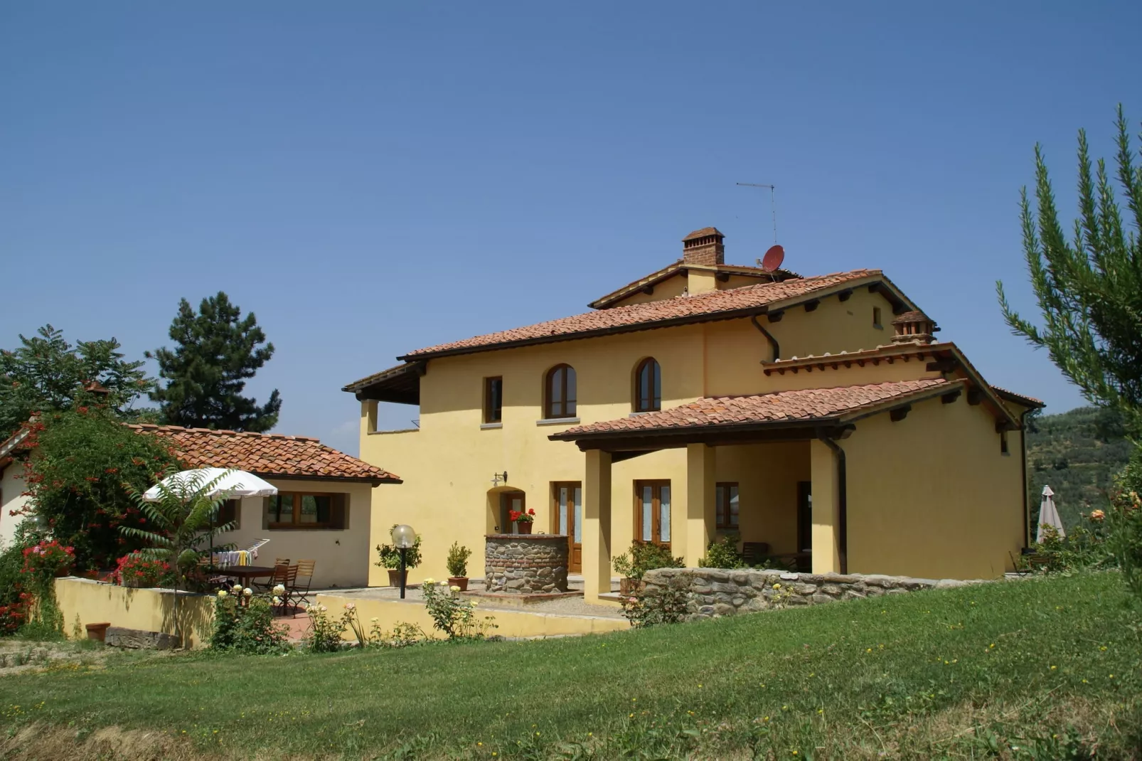 Podere Pulicciano Scaletta-Buitenkant zomer