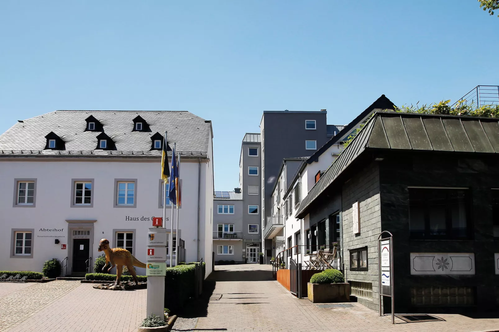 Fabryshof 02-Buitenkant zomer