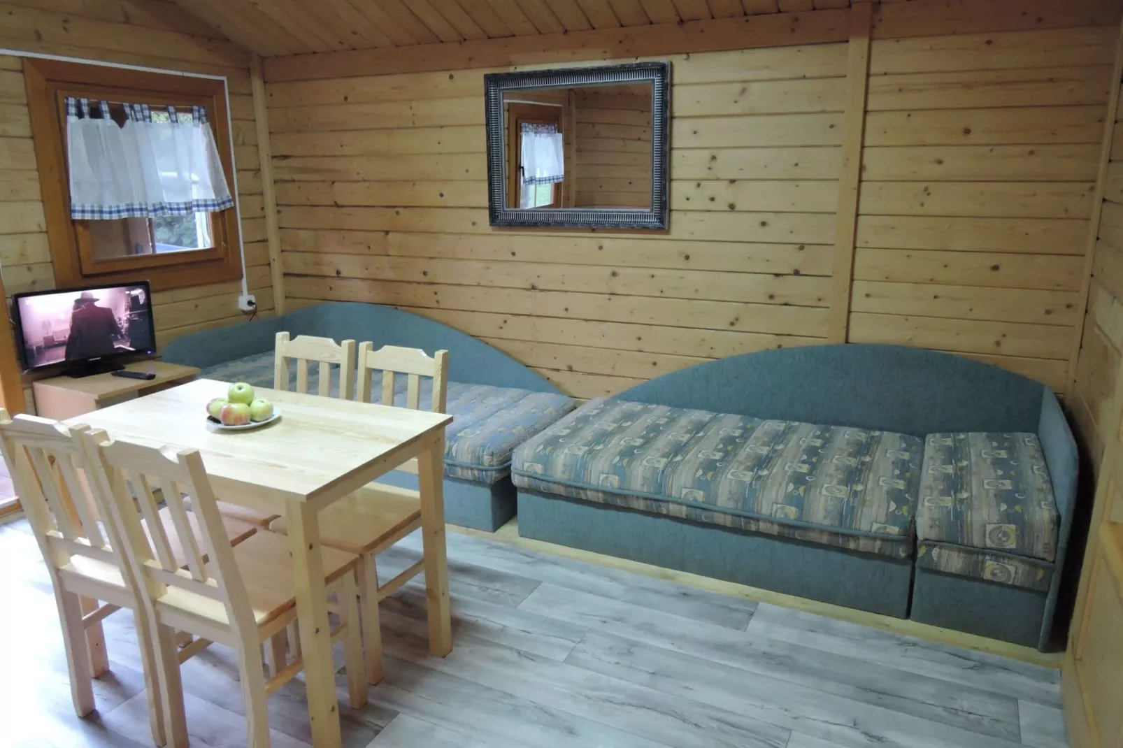 Bungalows, Lubin-Typ B (Henryk)-Woonkamer