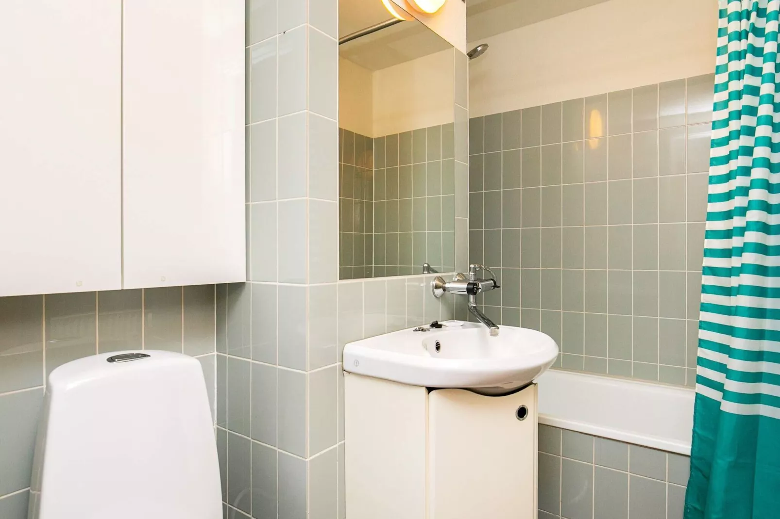 2½ room w/seaview, 1 st floor-Binnen