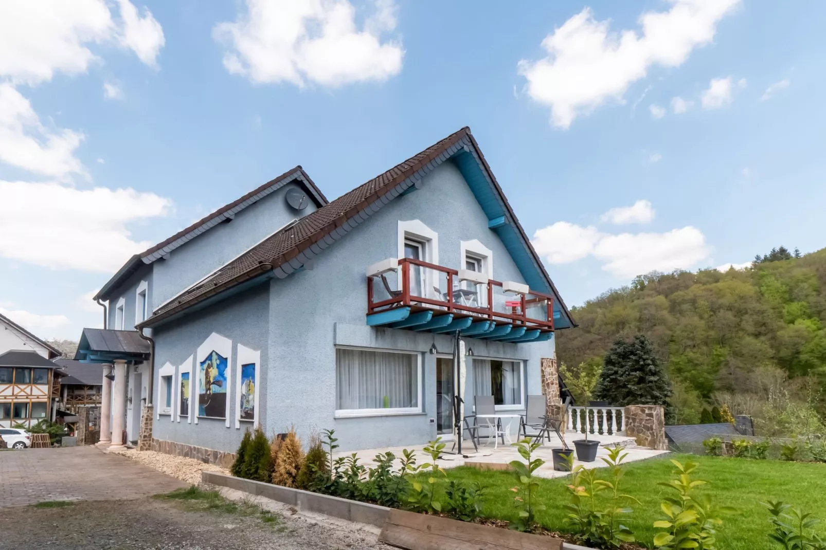 Ferienhaus Mimbach-Buitenkant zomer
