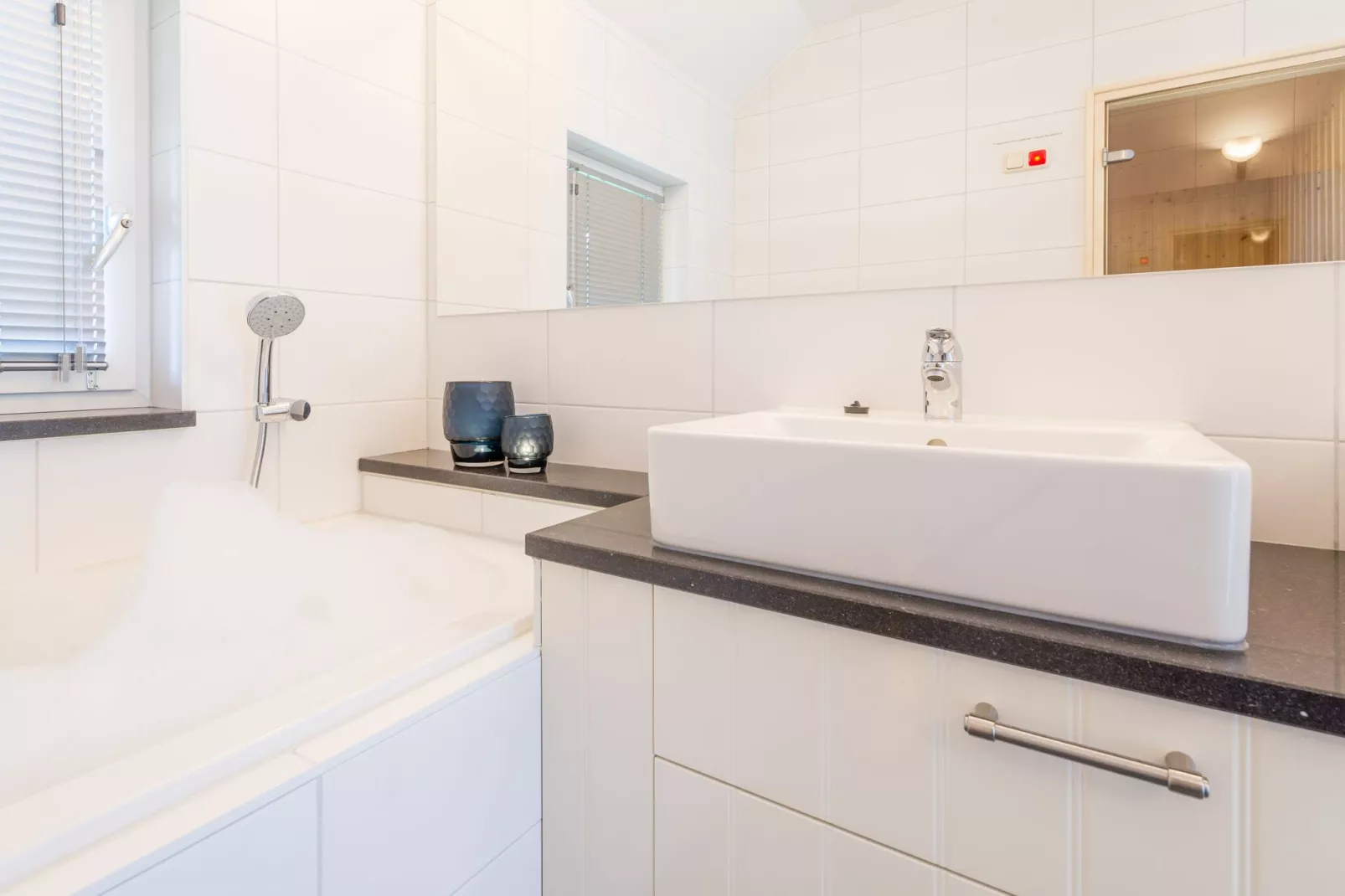 Hof van Salland 10-Badkamer