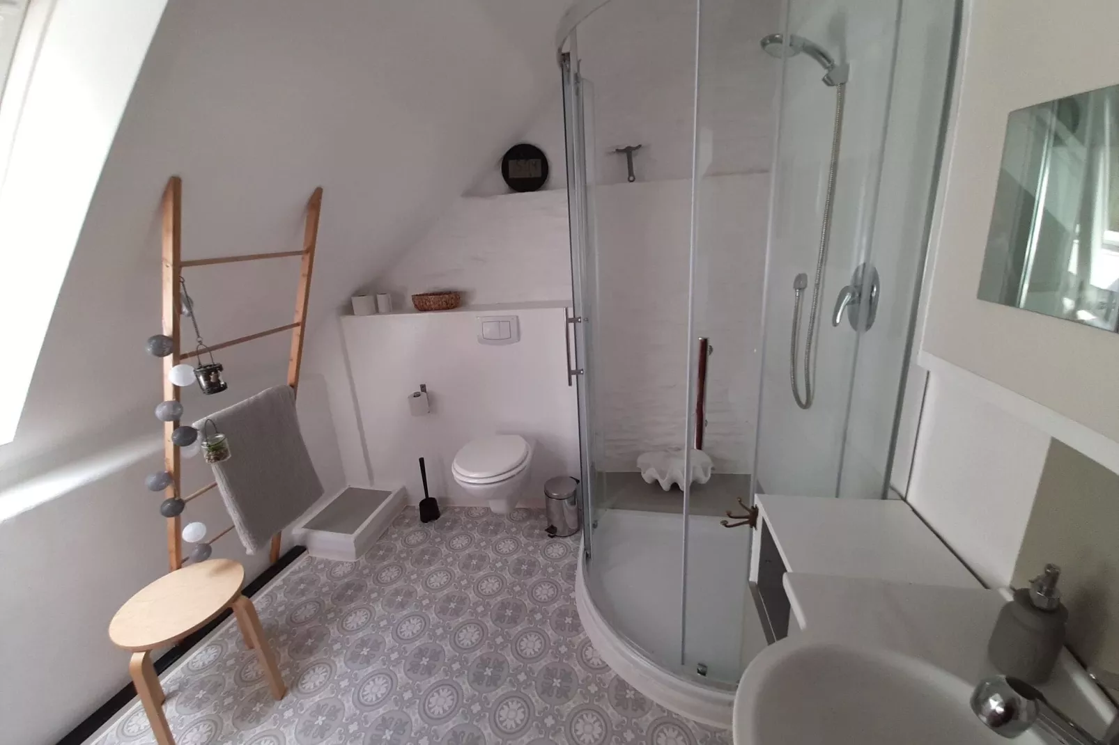 Ferienwohnung Blaue Stunde im Pyrmonter Zehnthof-Badkamer