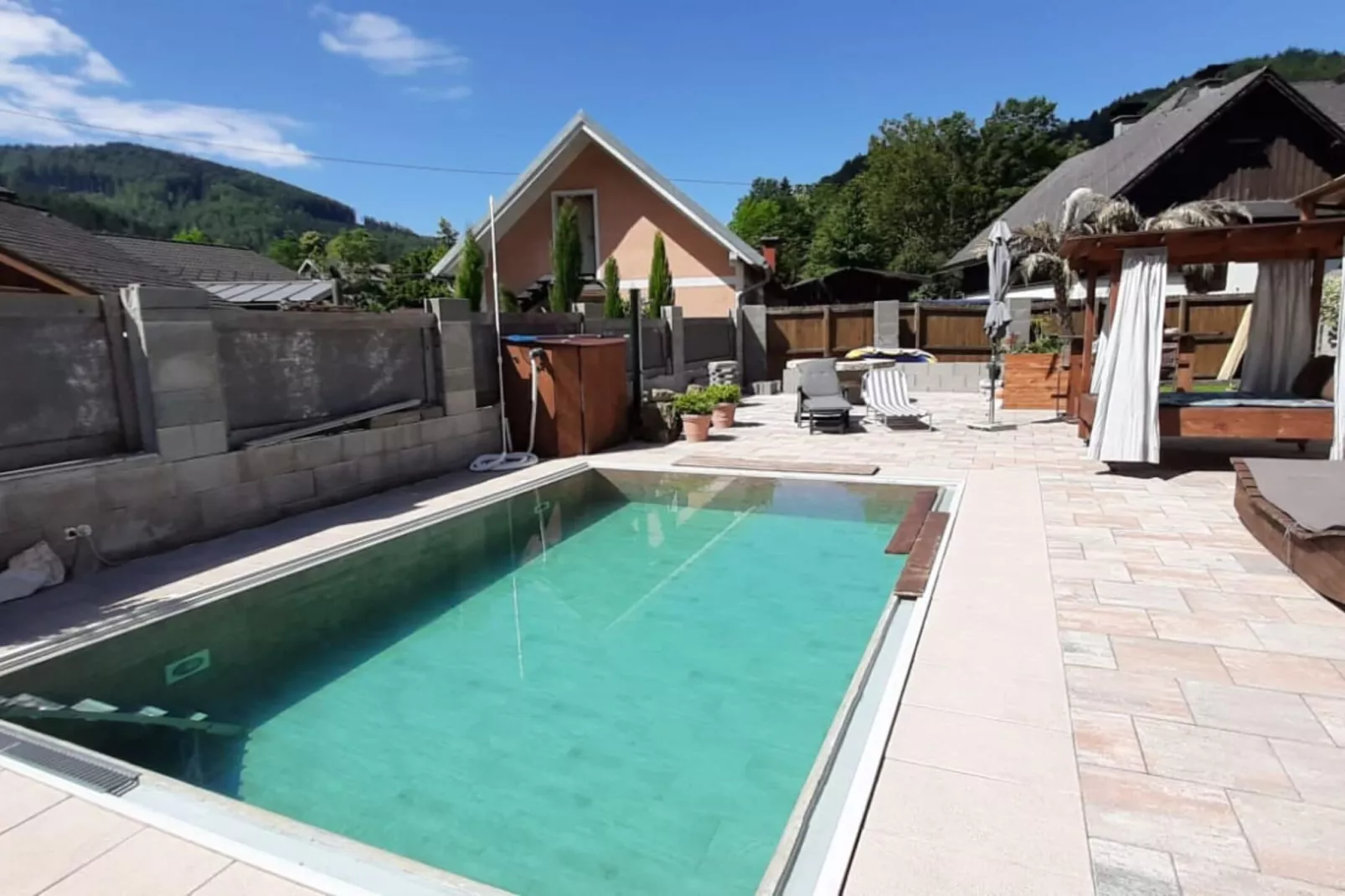 Countryside Home with Swimming Pool II
