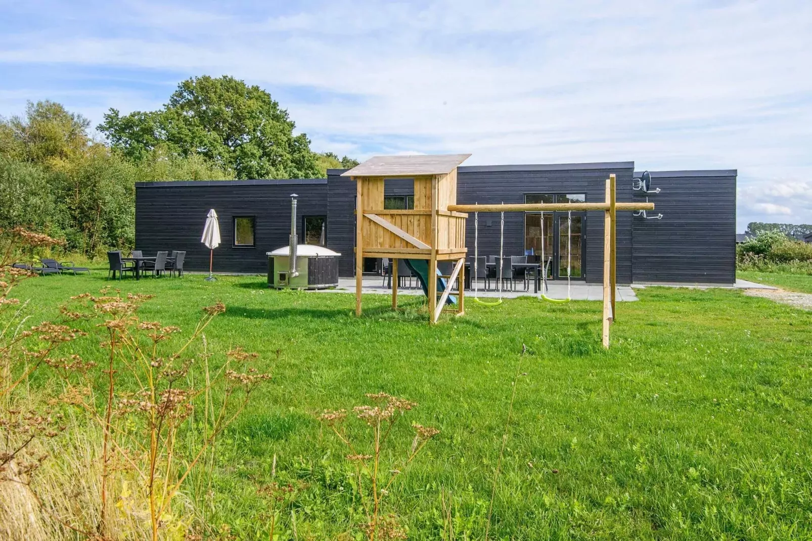 16 persoons vakantie huis in Glesborg-Uitzicht