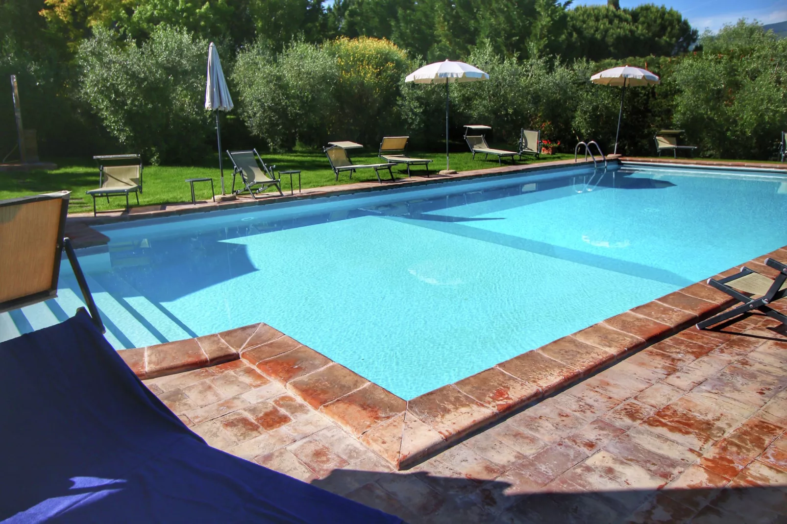 poolofhouse