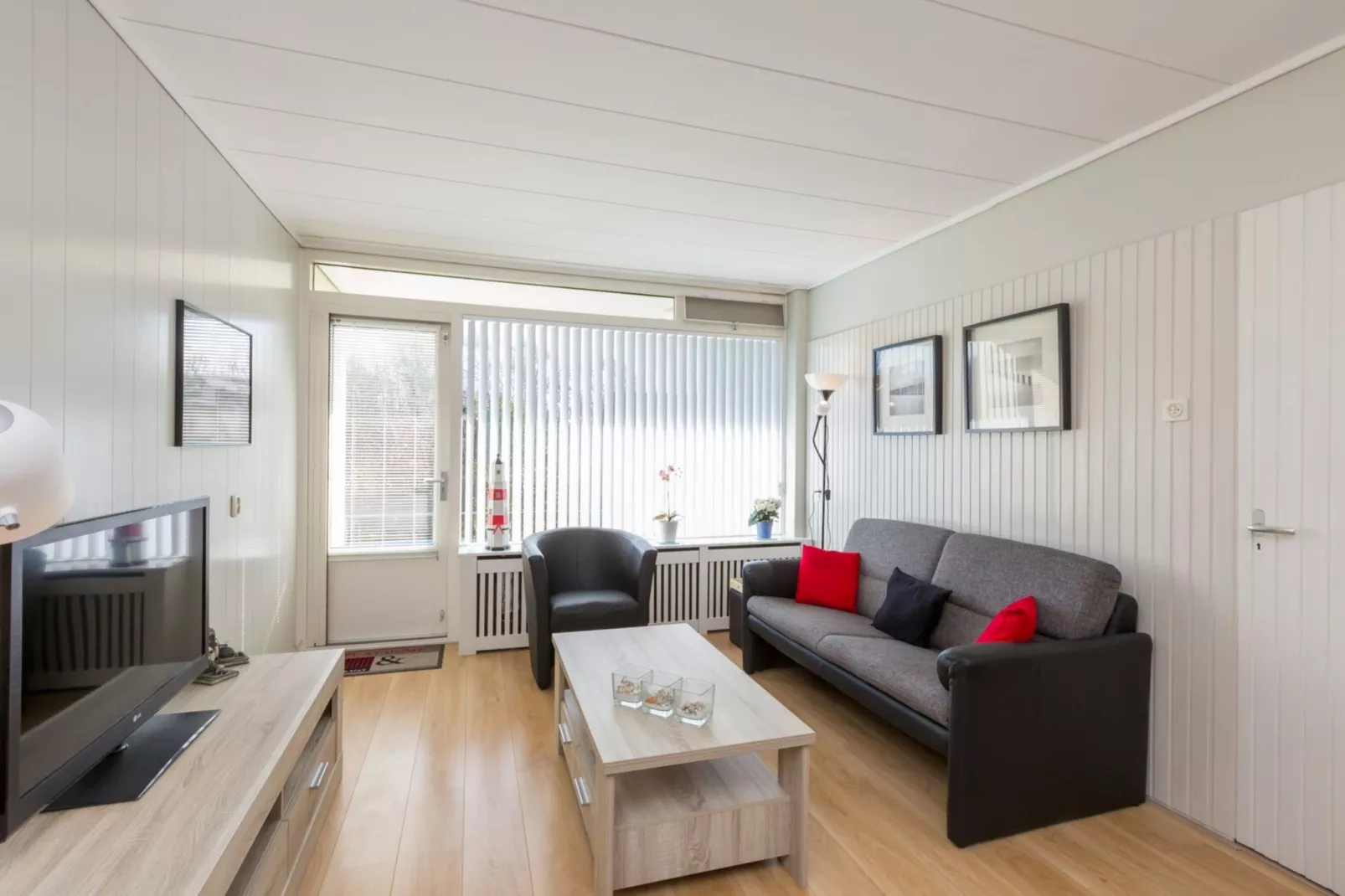 Appartement Burg van Woelderenlaan-Woonkamer