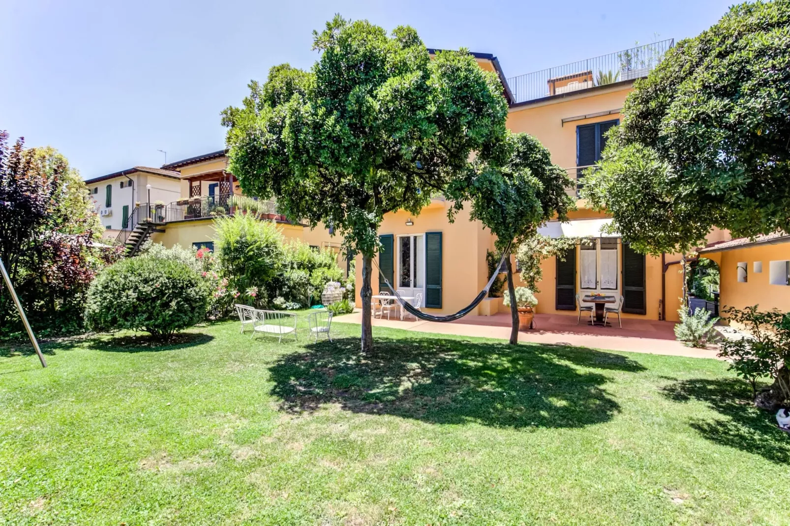 Villa Lazzarino-Tuinen zomer
