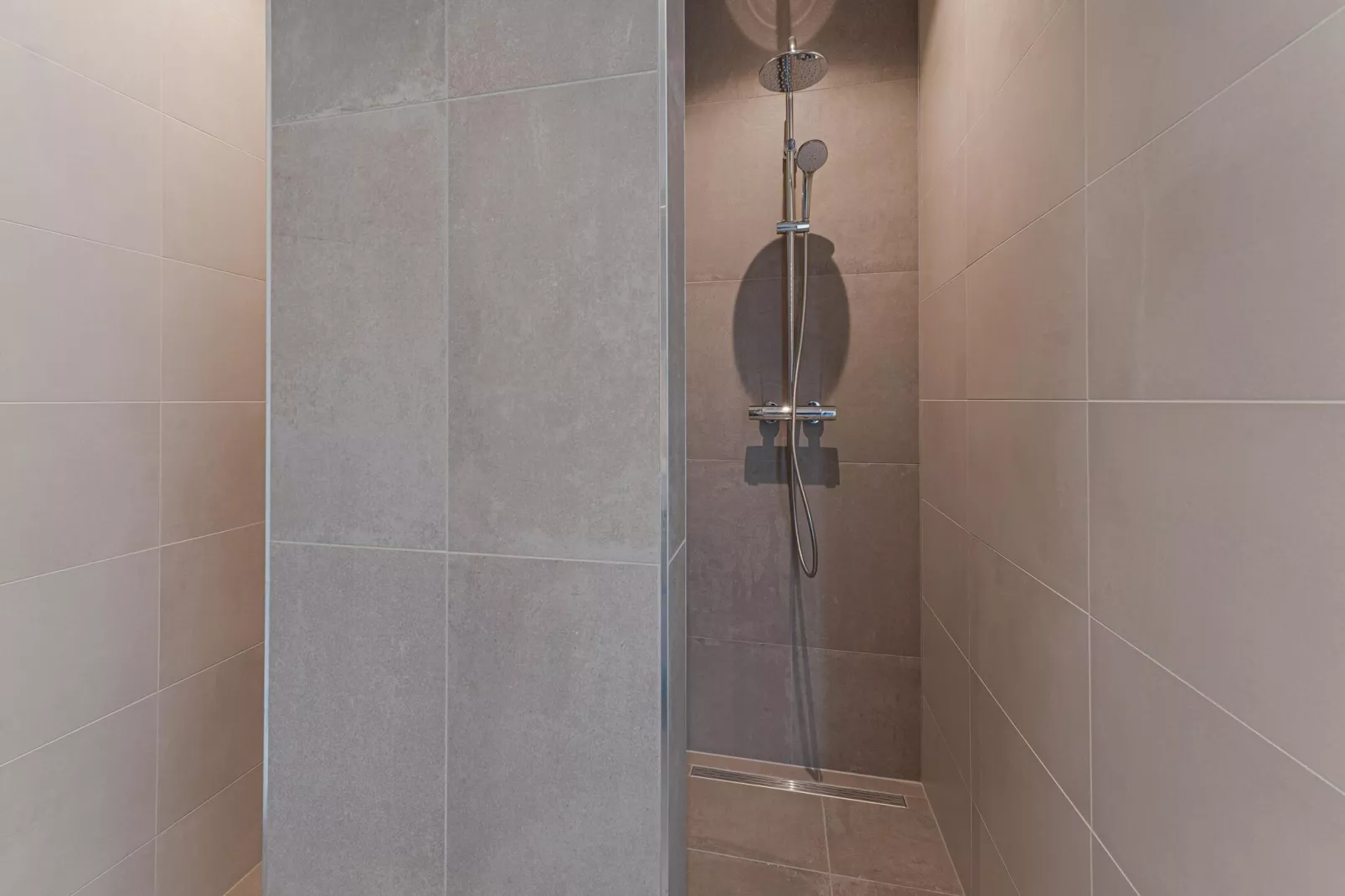 Villa 3900 - Harderwold 398-Badkamer