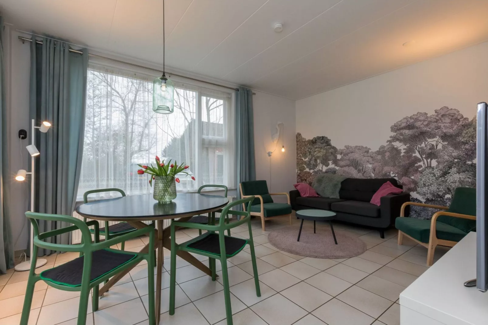 Appartement - Kon Emmaweg 6  beneden app-Woonkamer