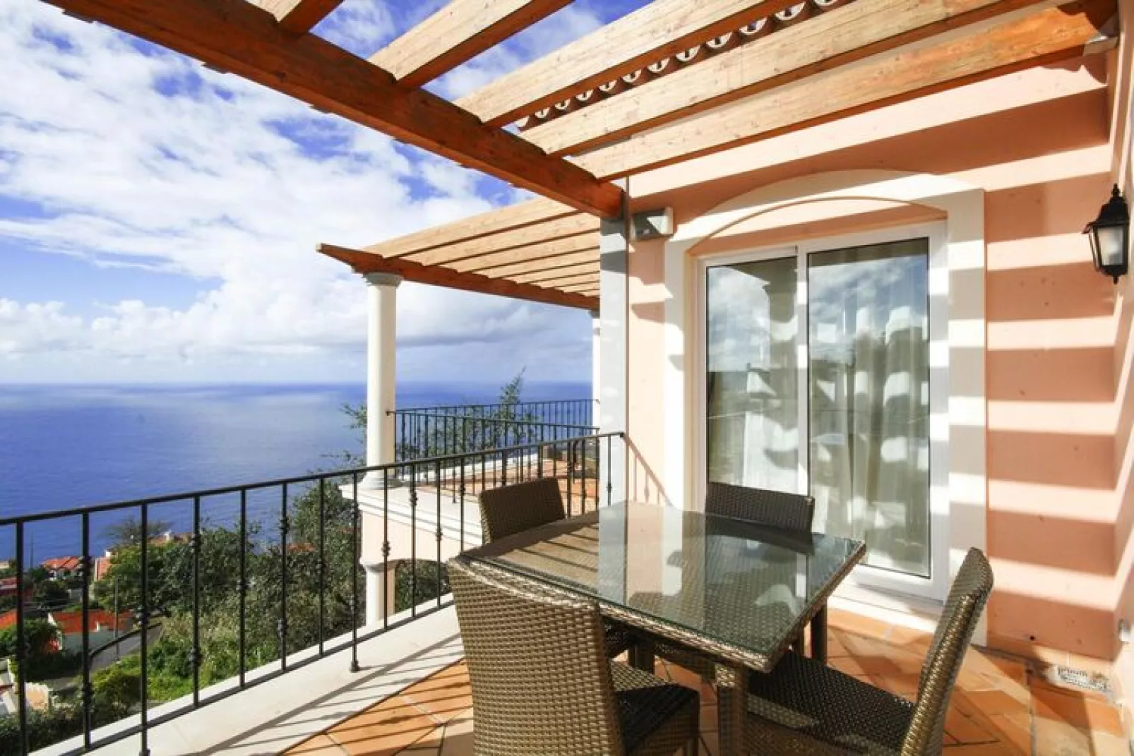Appartementen Palheiro Village, Funchal, 3 room apt. with sea view-Terras