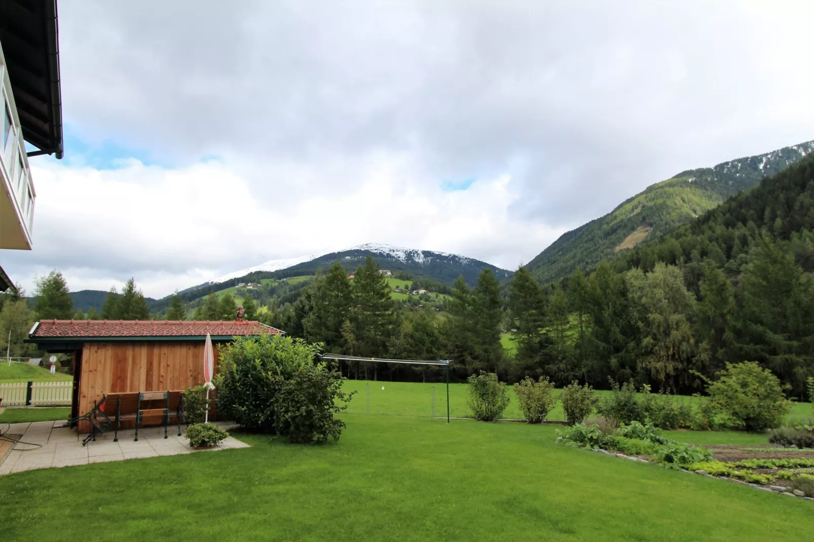 Apartment Irmgard-Uitzicht zomer