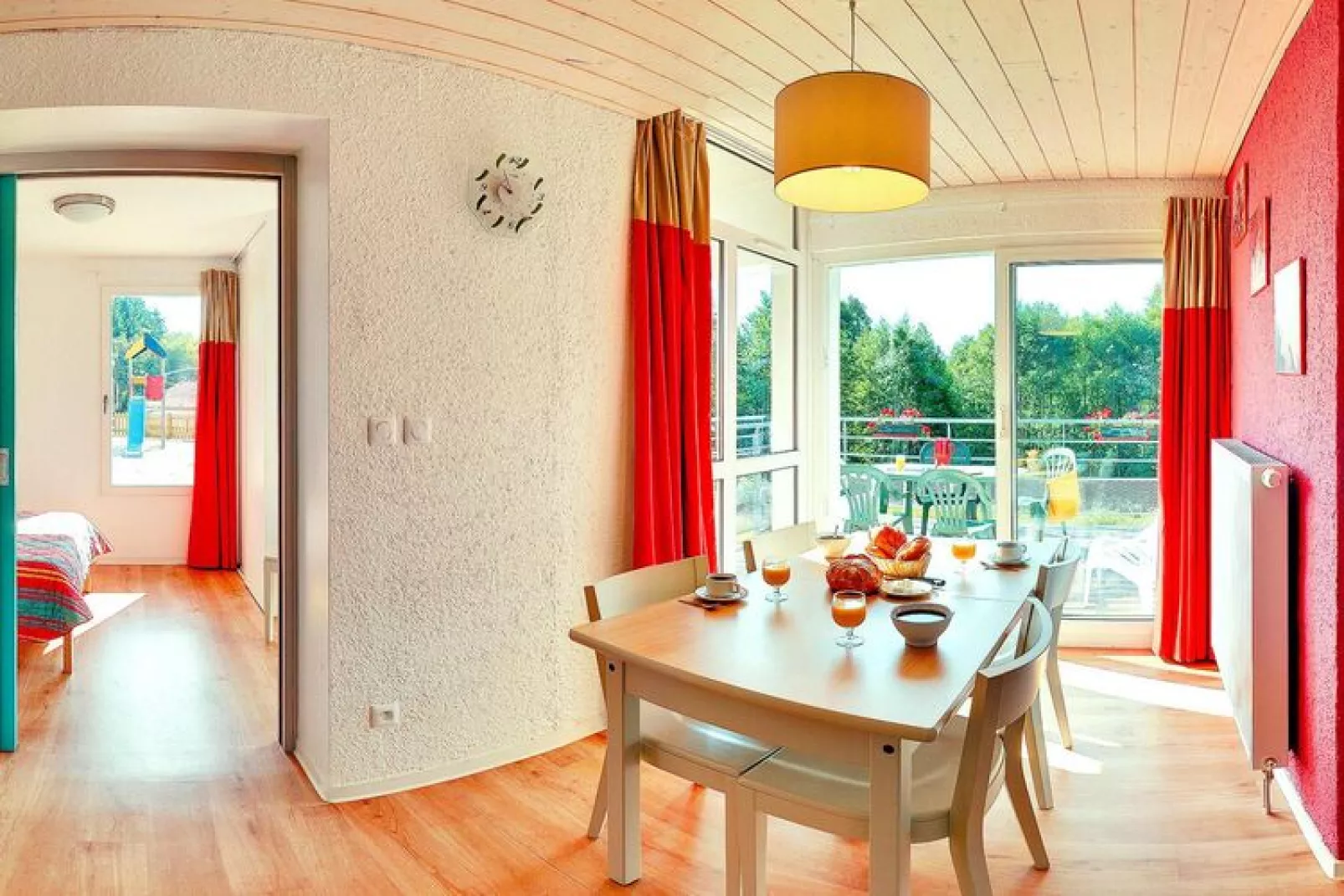 Holiday resort Les Fontaines des Vosges Saales // Gîte 3 pcs 5 pers et 1 bébé-Woonkamer