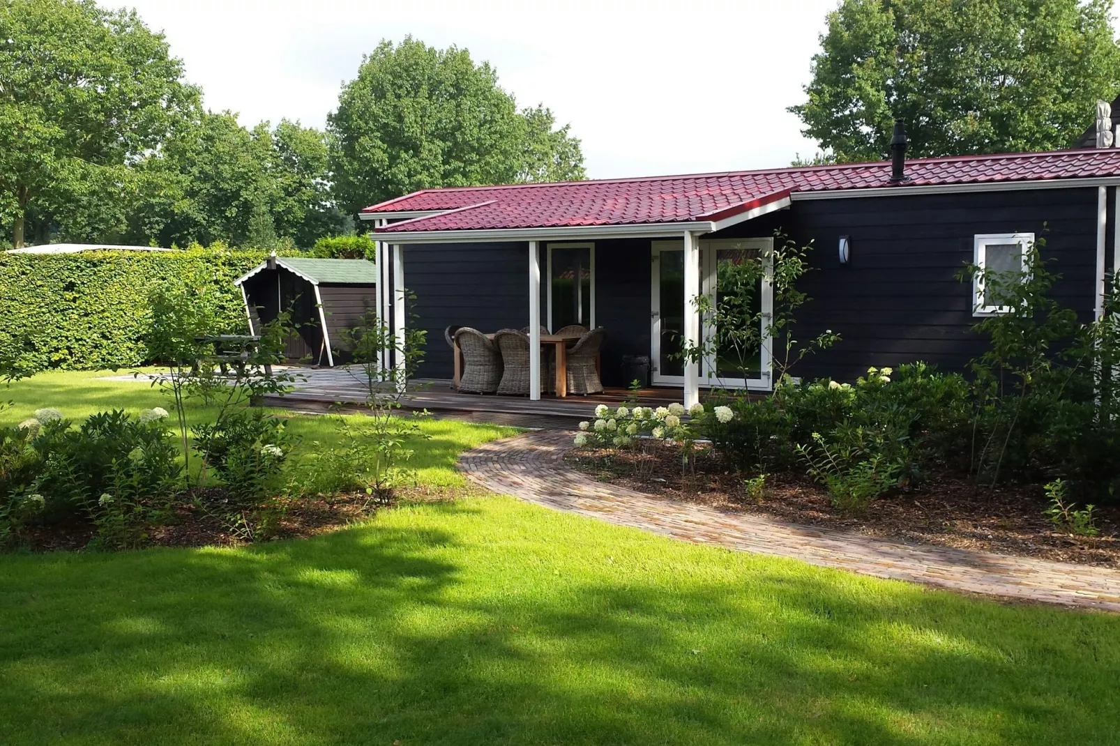 Vakantiepark de Tabaksschuur 2-Tuinen zomer
