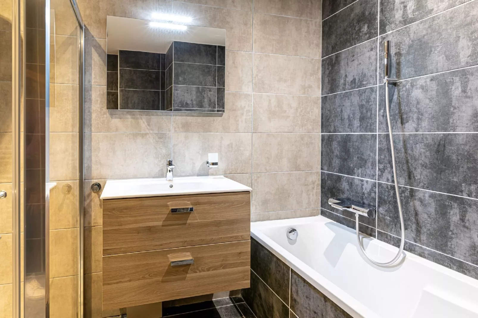 App. 4p.-Badkamer