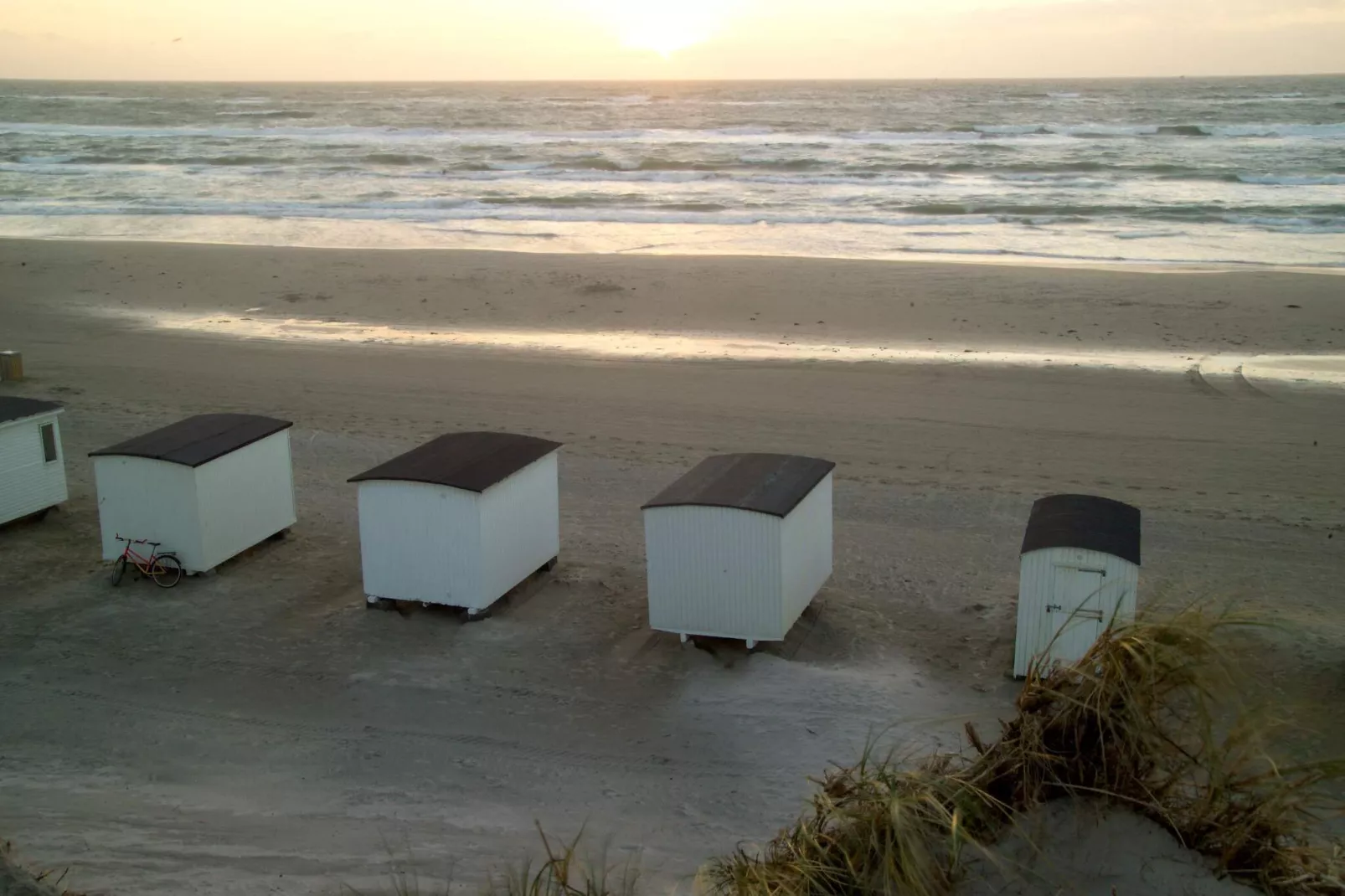 2 room,w/partially seaview,renovated-Waterzicht
