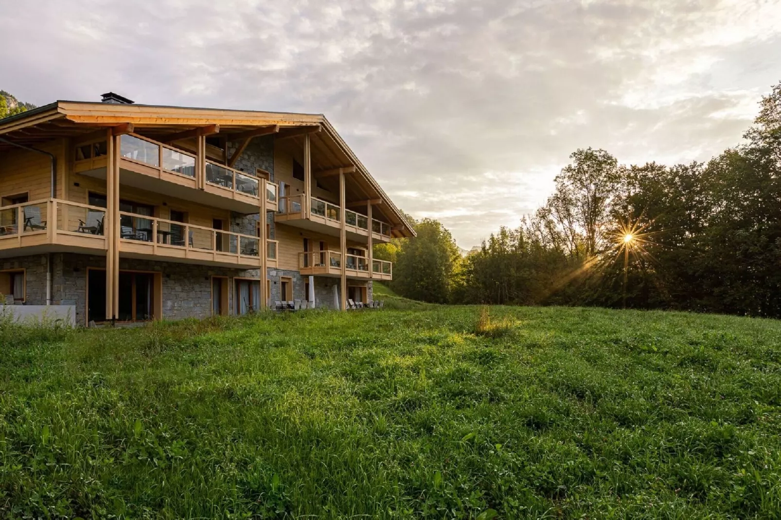Penthouse 8p.-Buitenkant zomer
