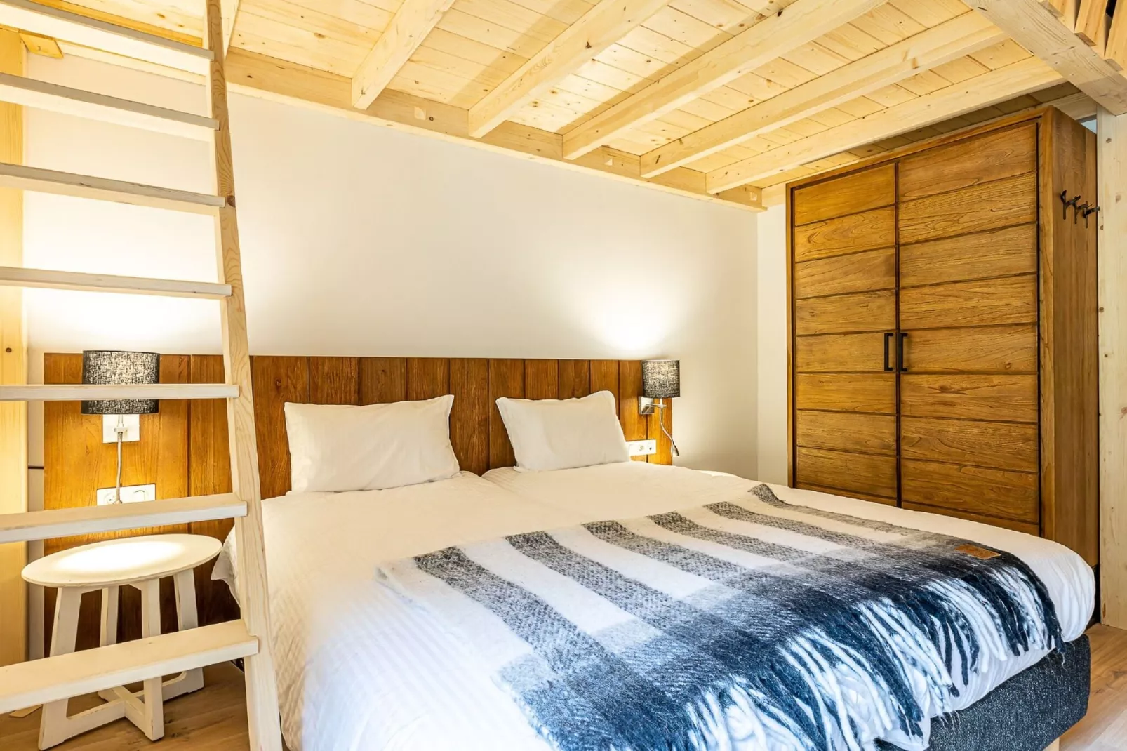 Penthouse 6p.-Slaapkamer