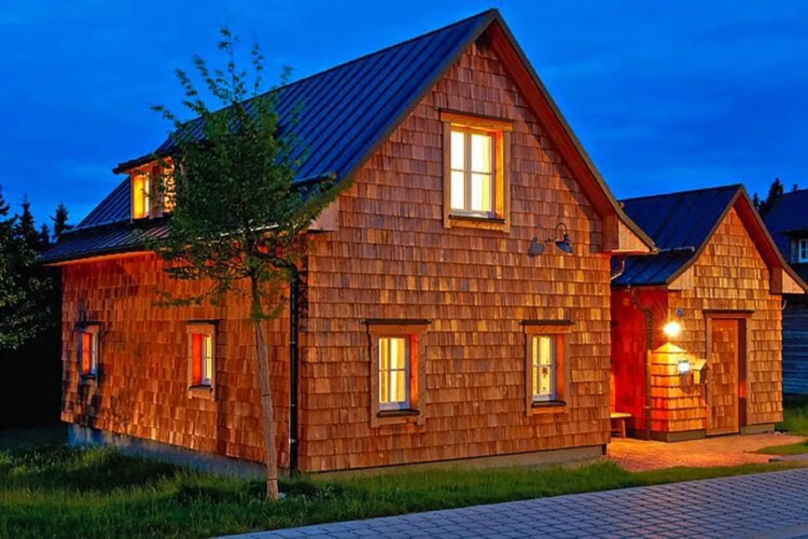 Ferienhaus Typ Premium Lodge Plus 4 Personen-Buitenkant zomer