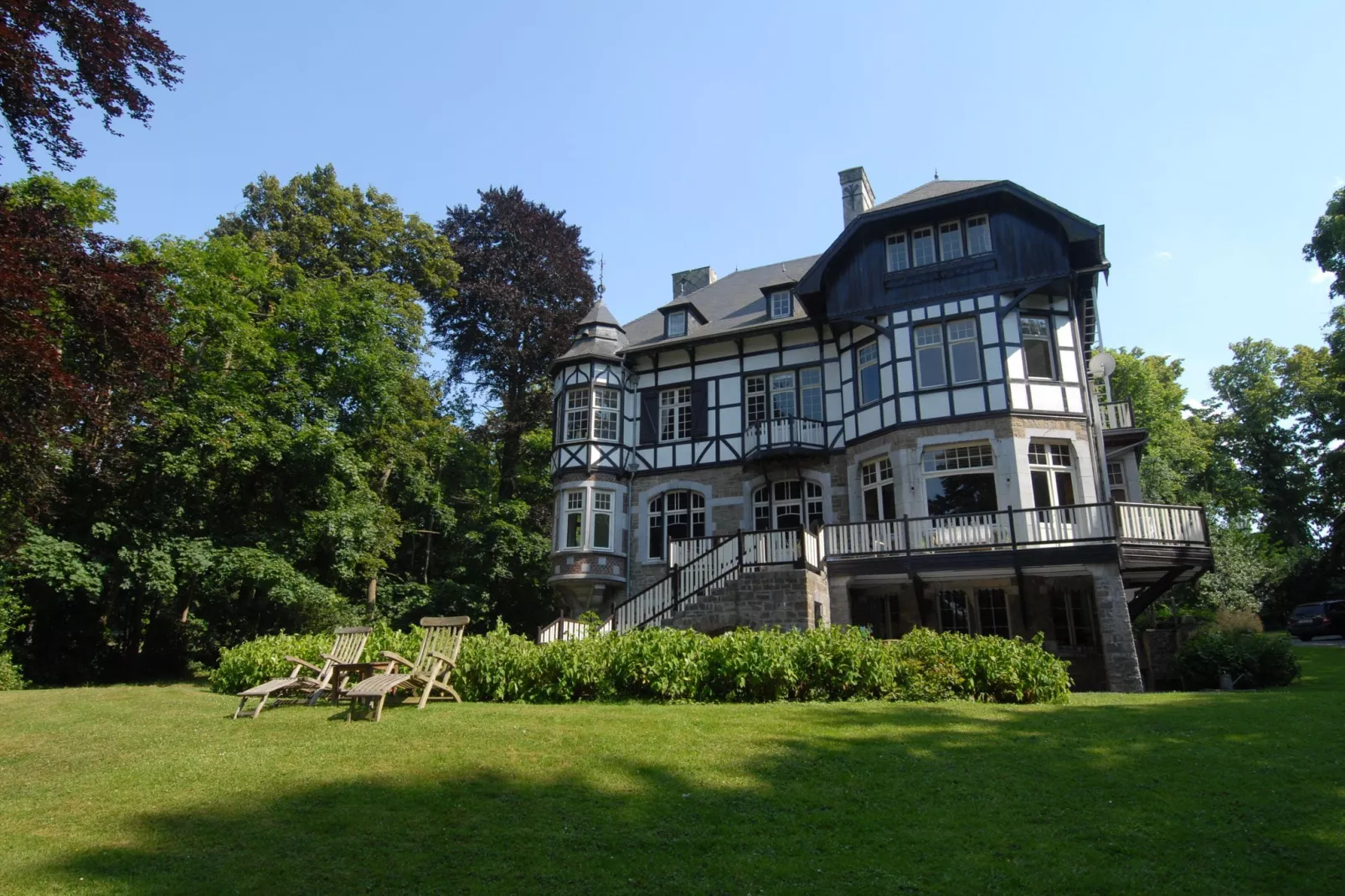 Villa Bel Air-Buitenkant zomer